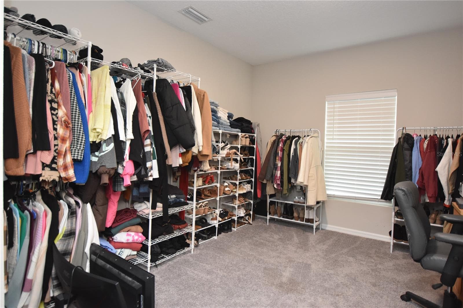 Single Family Residence at 5685 ARLINGTON RIVER DR, LAKELAND, photo 15 of 65