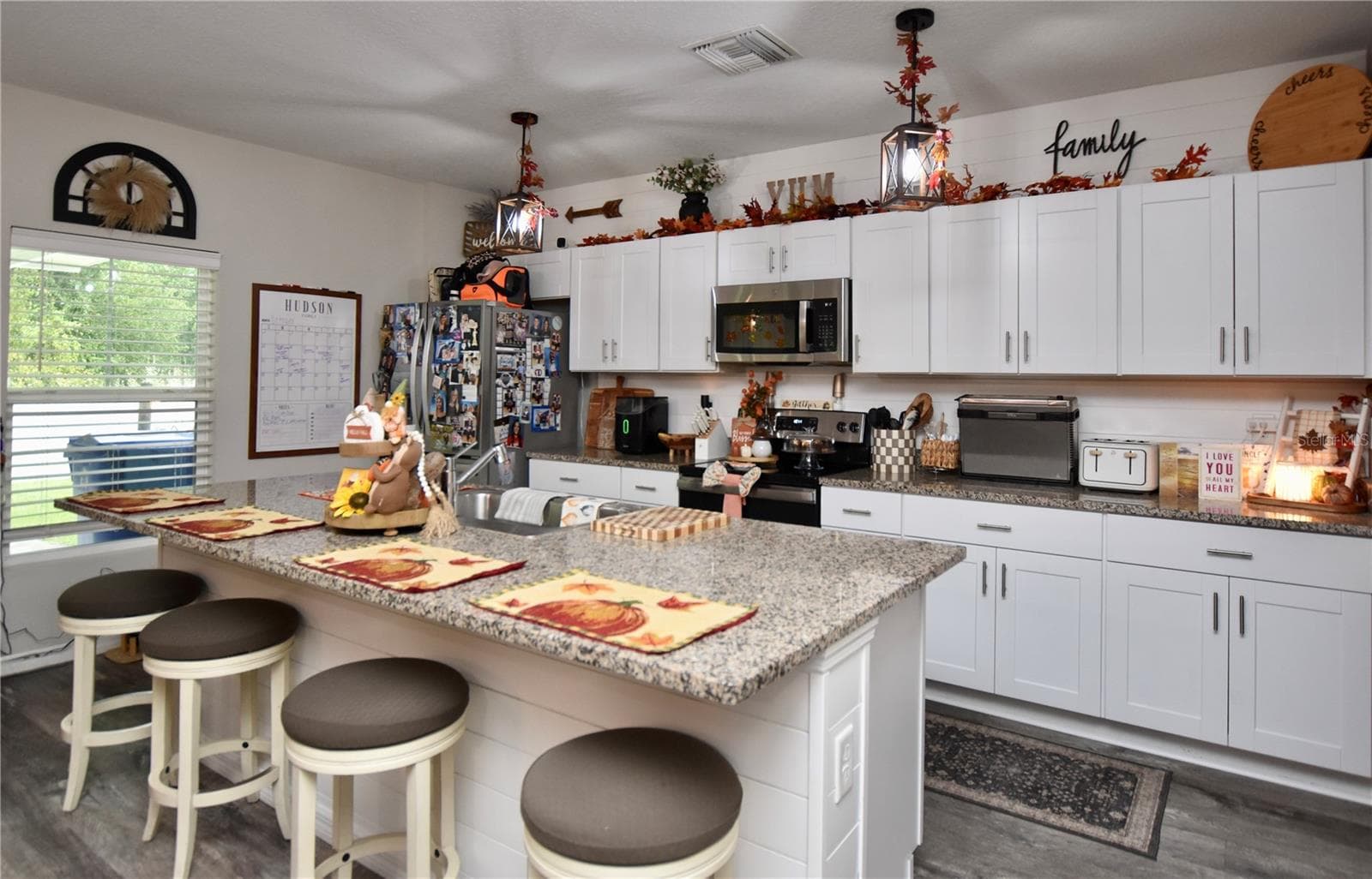 Kitchen - 5685 ARLINGTON RIVER DR, LAKELAND