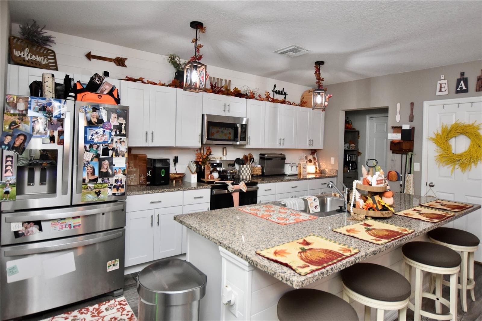 Single Family Residence at 5685 ARLINGTON RIVER DR, LAKELAND, photo 27 of 65