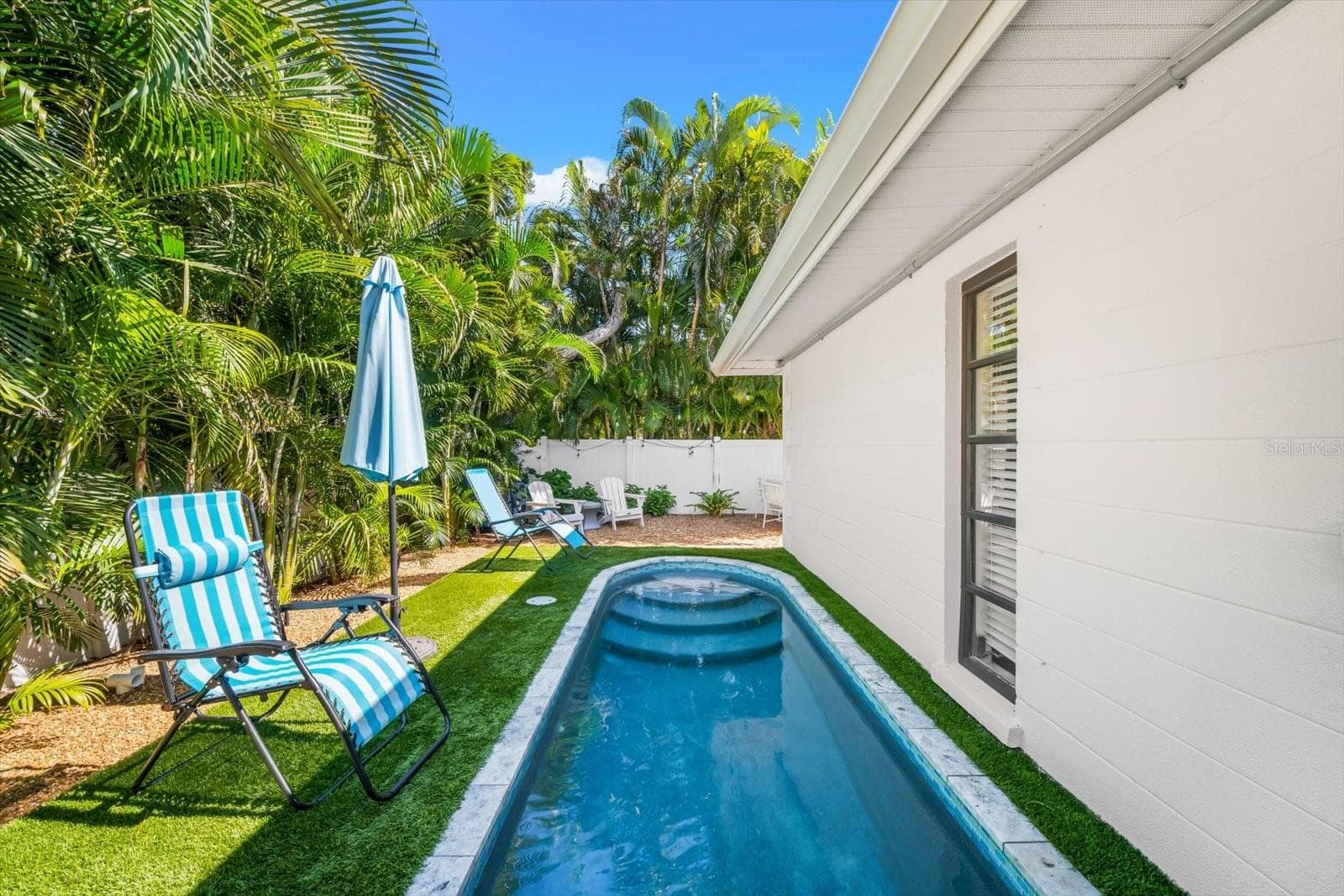400 75th St - Pool - East Unit - 400 75TH ST, HOLMES BEACH