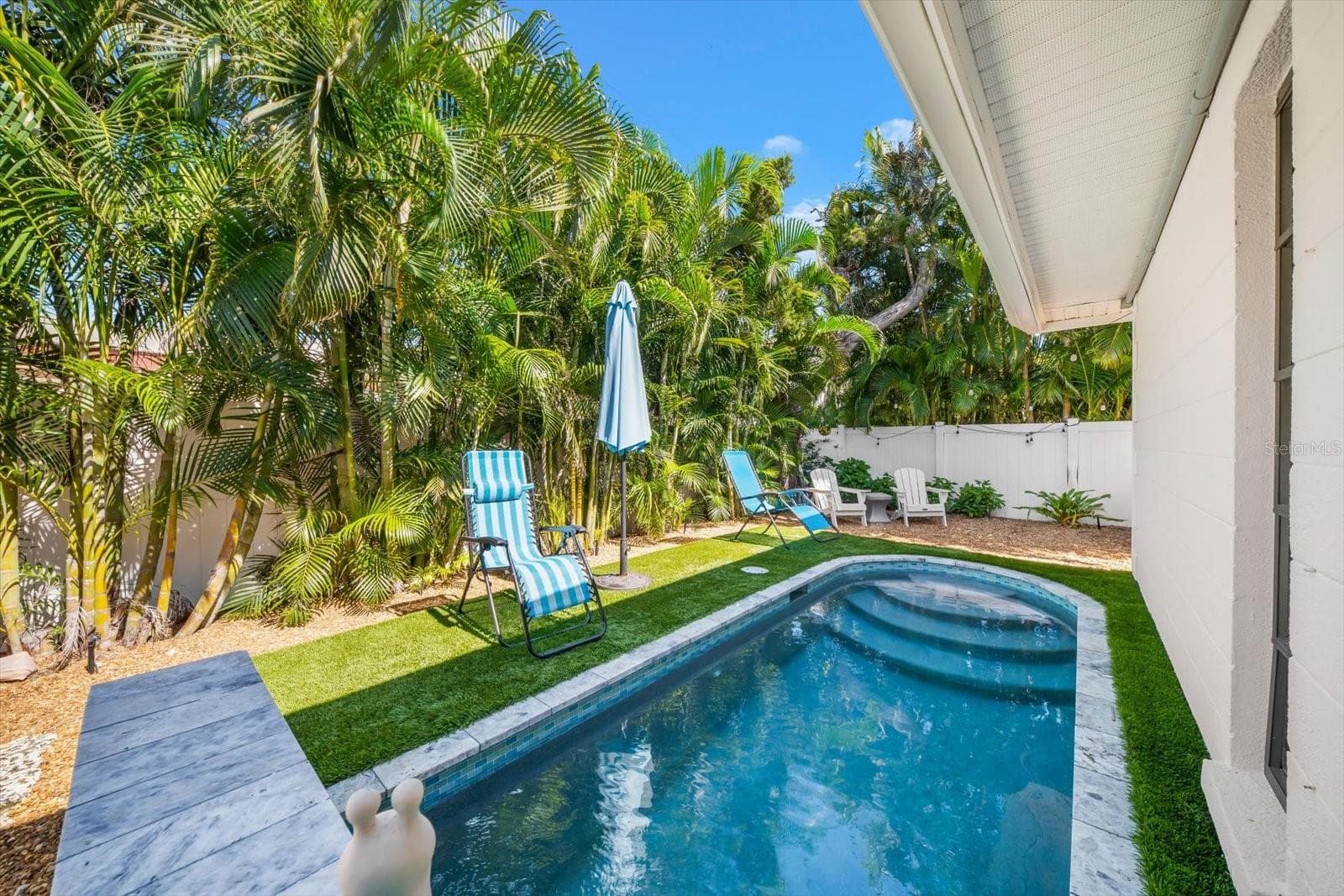 400 75th St - Pool - East Unit - 400 75TH ST, HOLMES BEACH