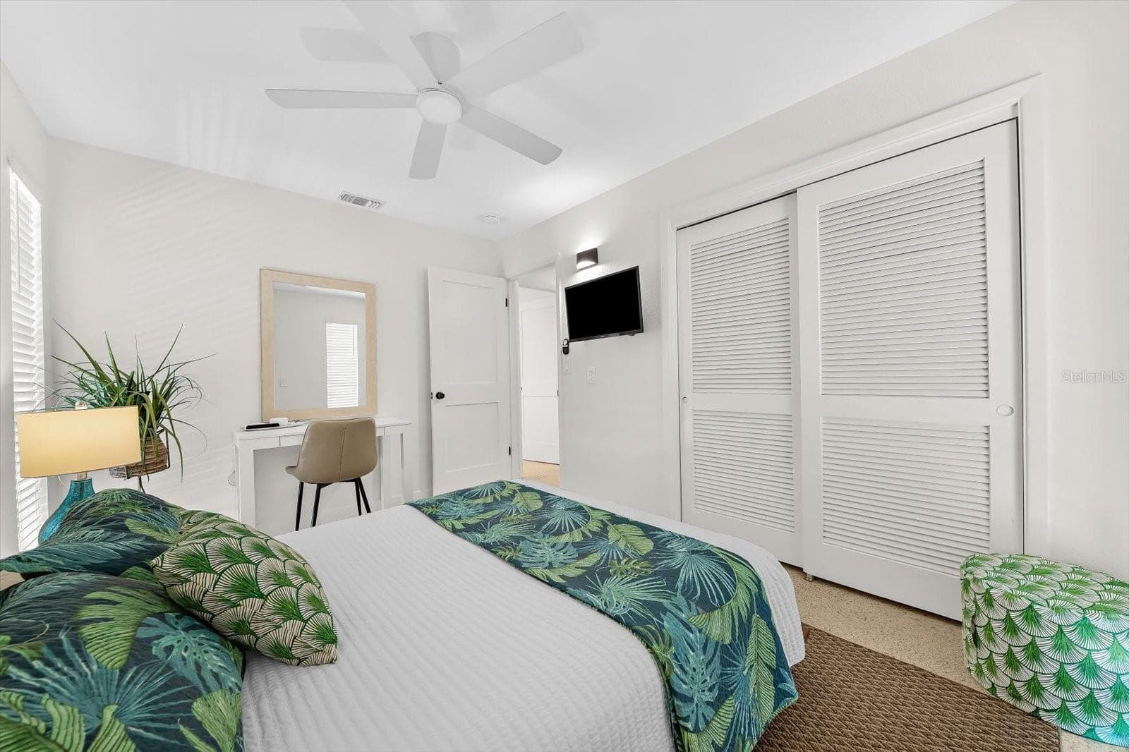 Single Family Residence at 400 75TH ST, HOLMES BEACH, photo 18 of 74