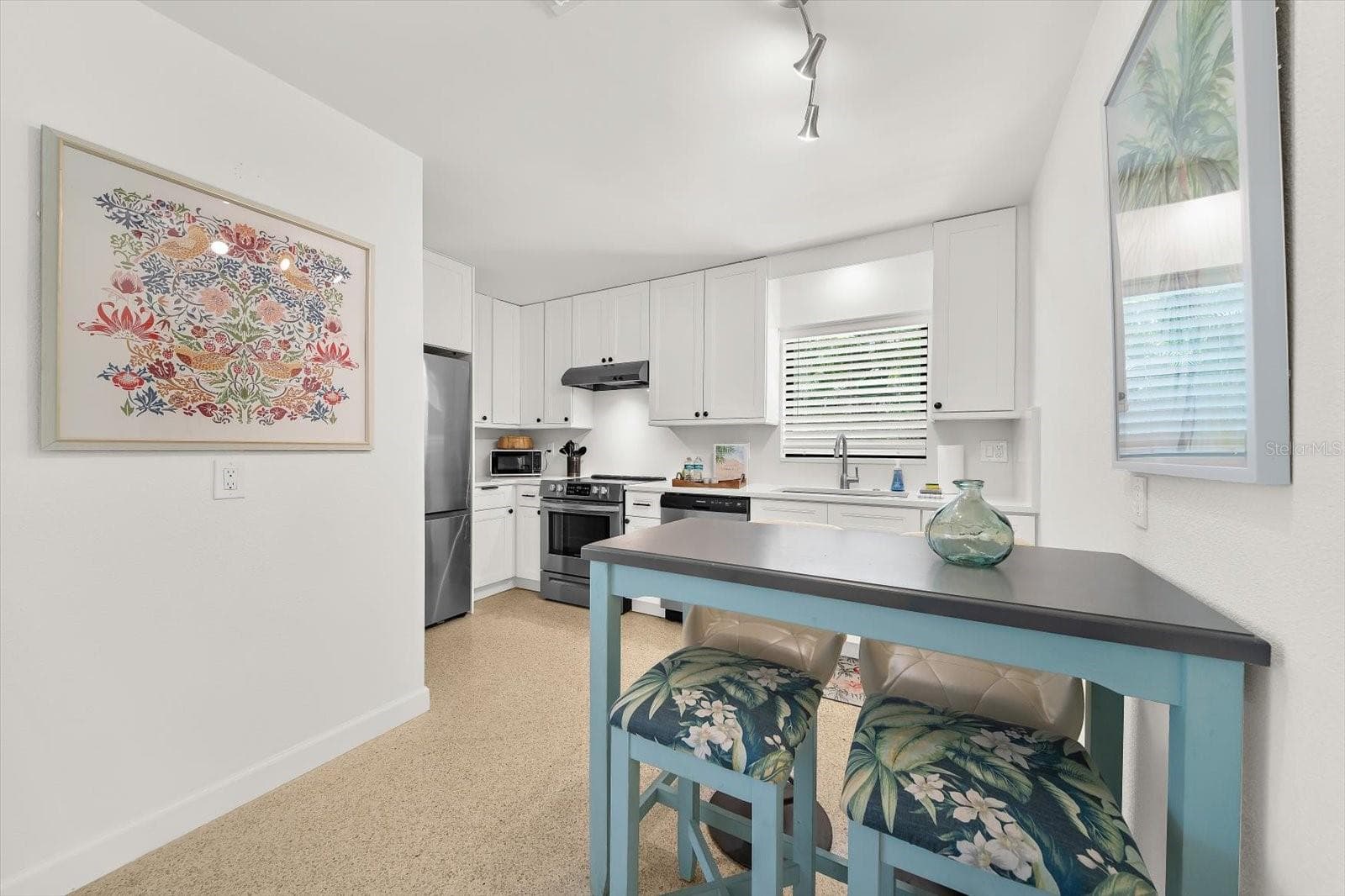 Single Family Residence at 400 75TH ST, HOLMES BEACH, photo 25 of 74