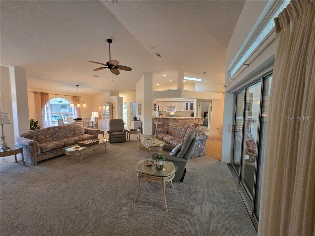 Single Family Residence at 782 E Keller CT, HERNANDO FL 34442, photo 8 of 27