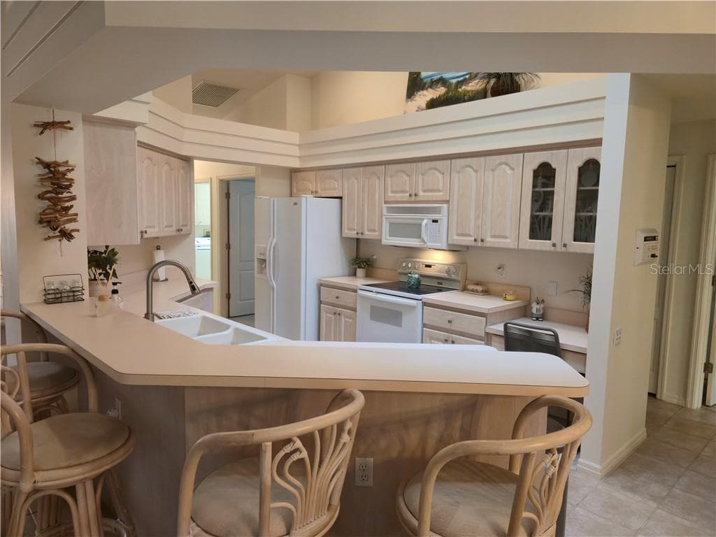 Single Family Residence at 782 E Keller CT, HERNANDO FL 34442, photo 13 of 27