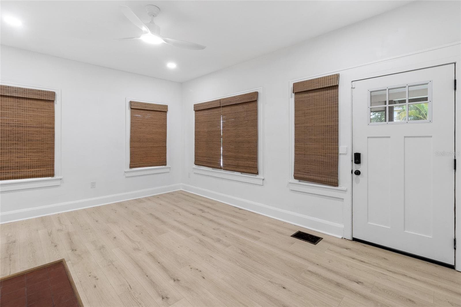 Single Family Residence at 2243 HIGHLAND ST S, ST PETERSBURG, photo 7 of 50
