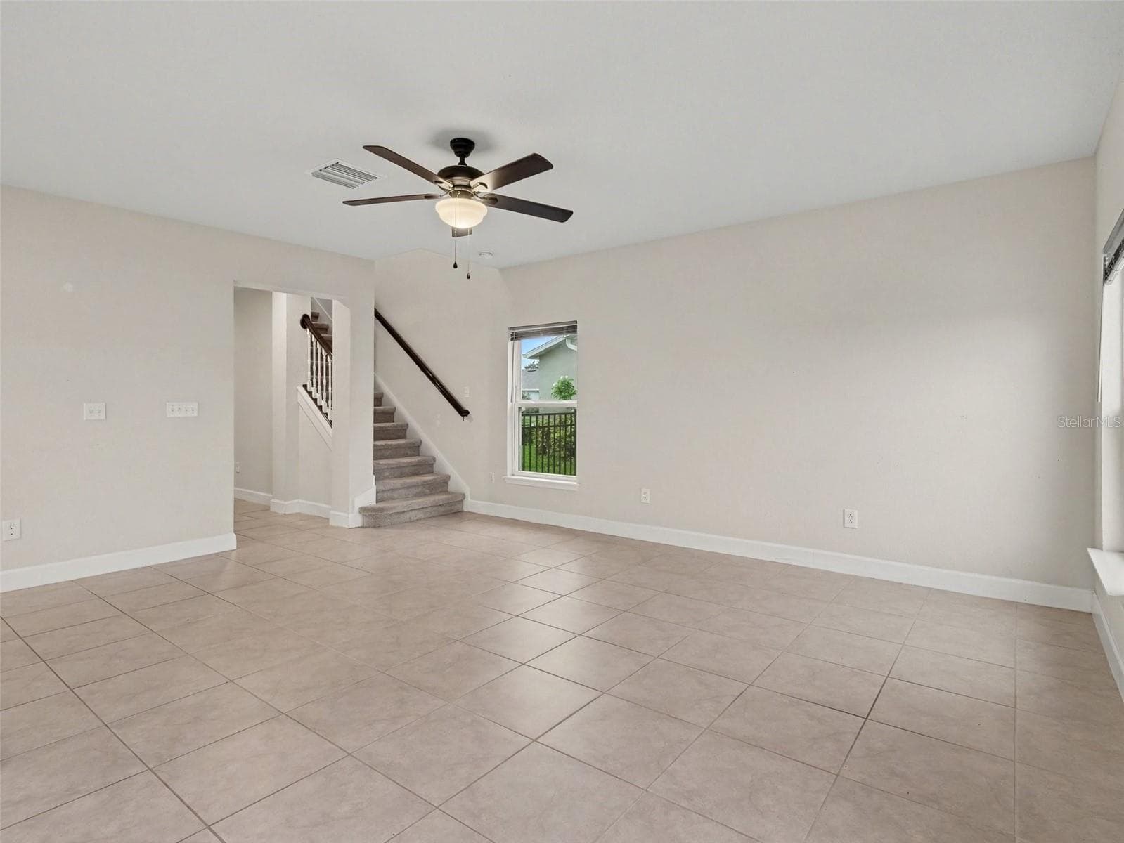 Single Family Residence at 11016 DAYBREAK GLN, PARRISH, photo 14 of 51