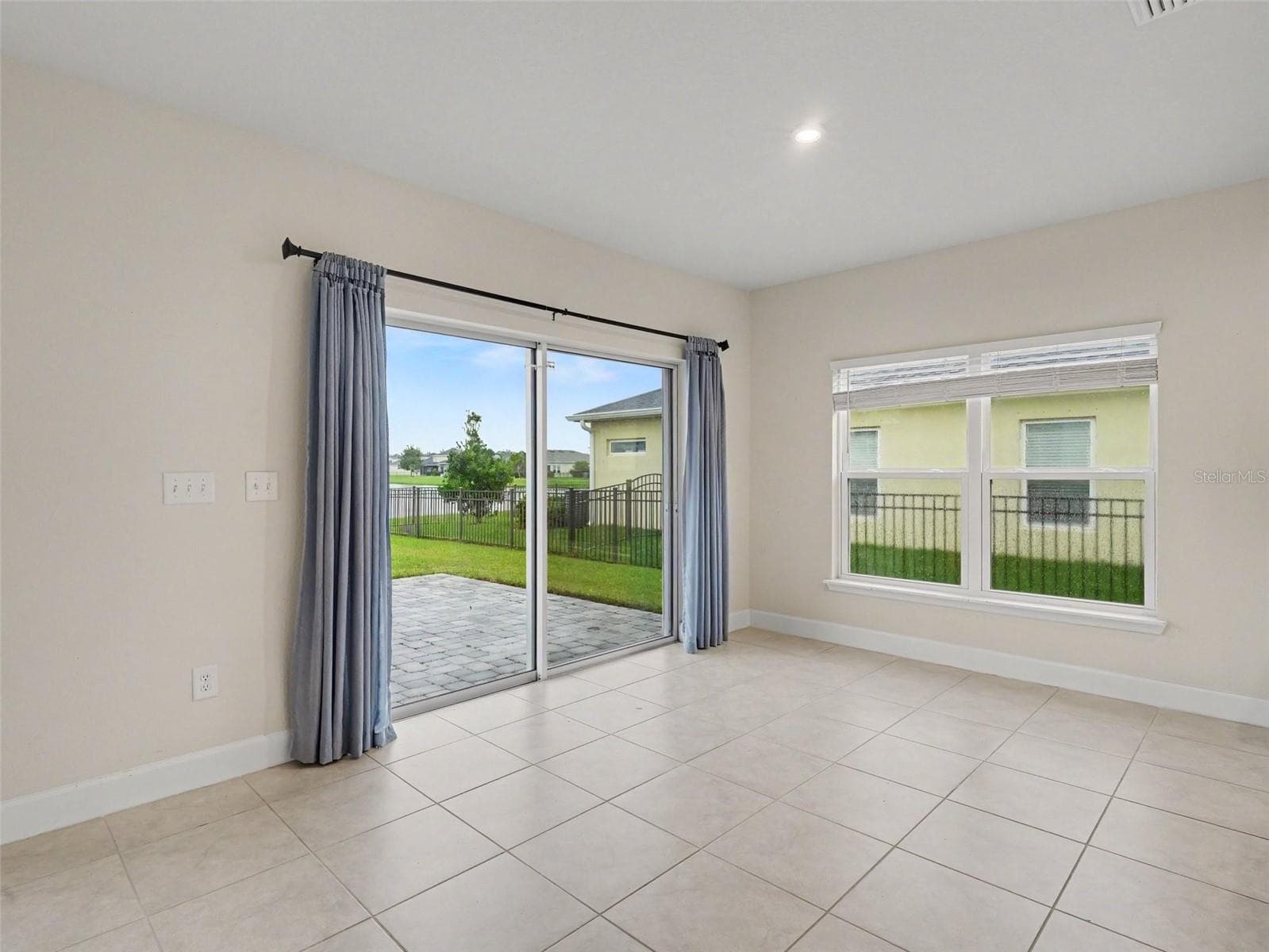 Single Family Residence at 11016 DAYBREAK GLN, PARRISH, photo 16 of 51