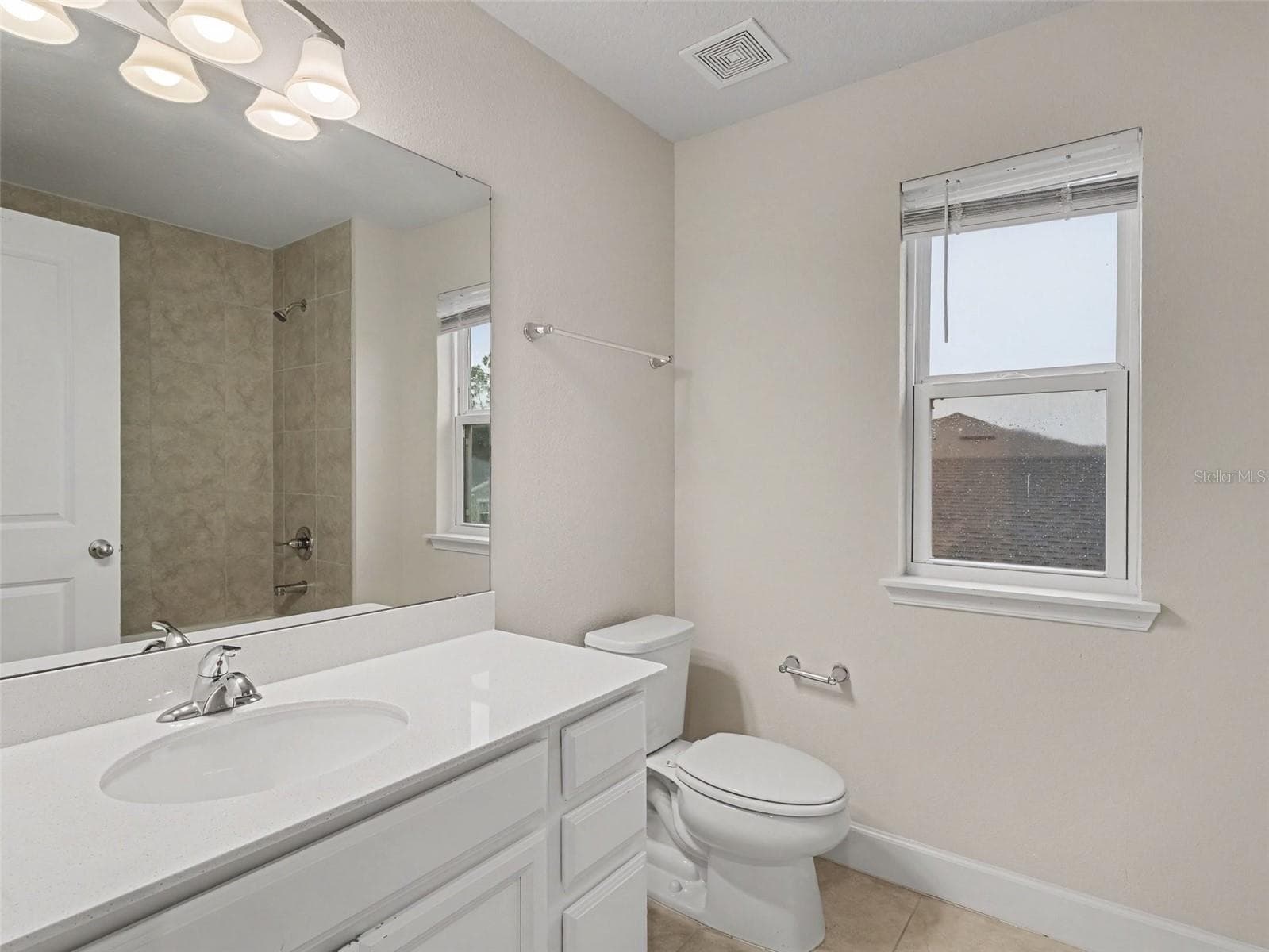 Single Family Residence at 11016 DAYBREAK GLN, PARRISH, photo 31 of 51