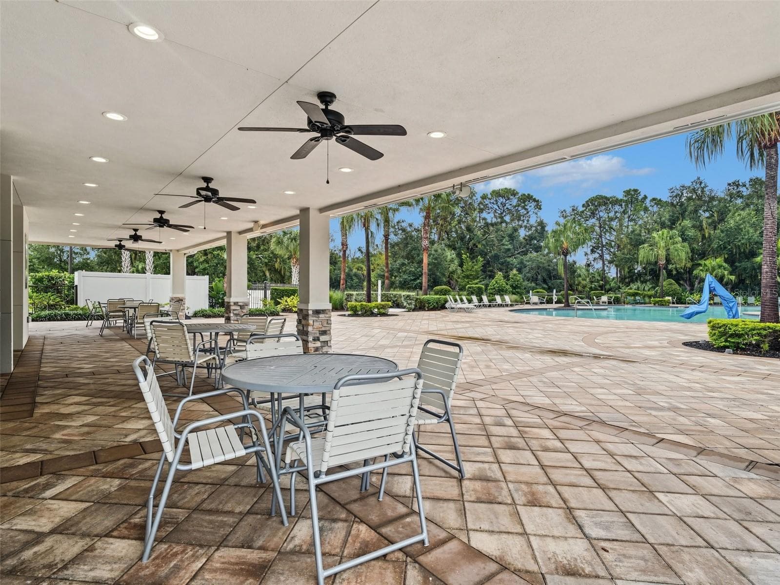 Single Family Residence at 11016 DAYBREAK GLN, PARRISH, photo 42 of 51