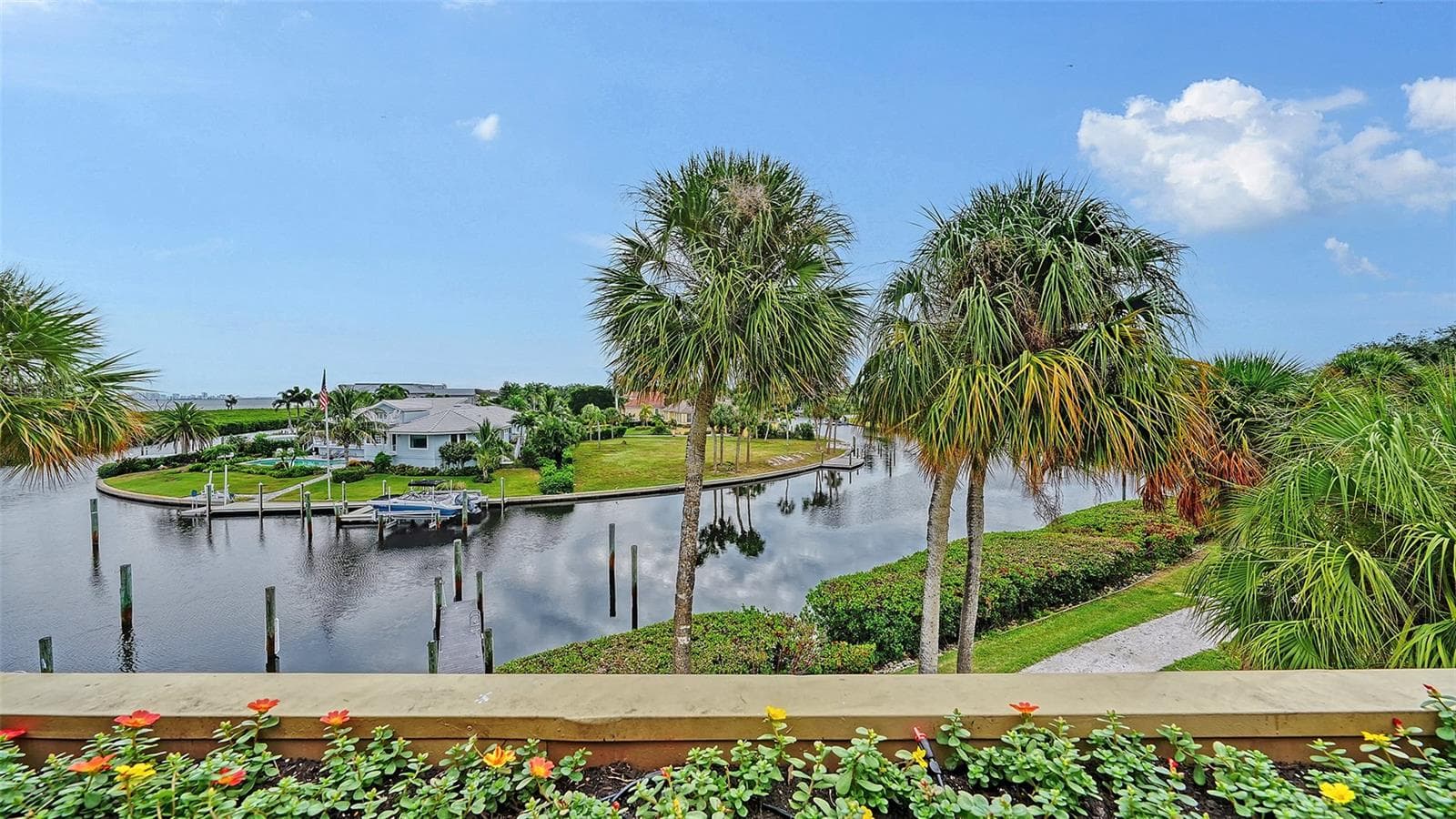 AMAZING VIEWS FROM THE 2ND FLOOR TERRACES - 1916 HARBOURSIDE DR #804, LONGBOAT KEY