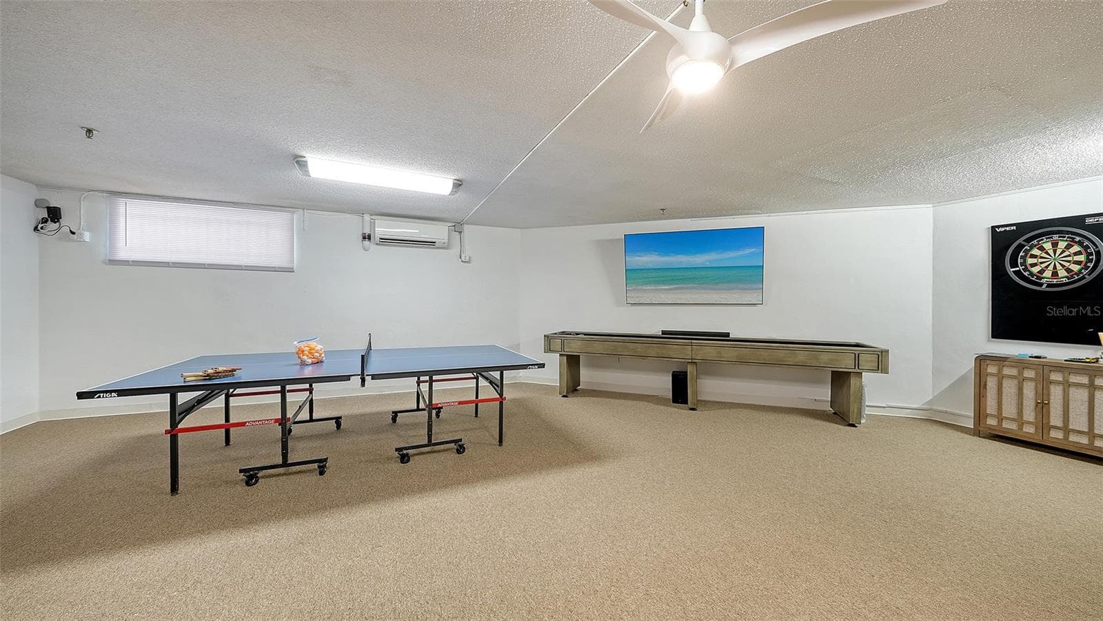 THIS SPACE ENJOYED 2 KING BEDS FOR THE GROWING FAMILY ! - 1916 HARBOURSIDE DR #804, LONGBOAT KEY