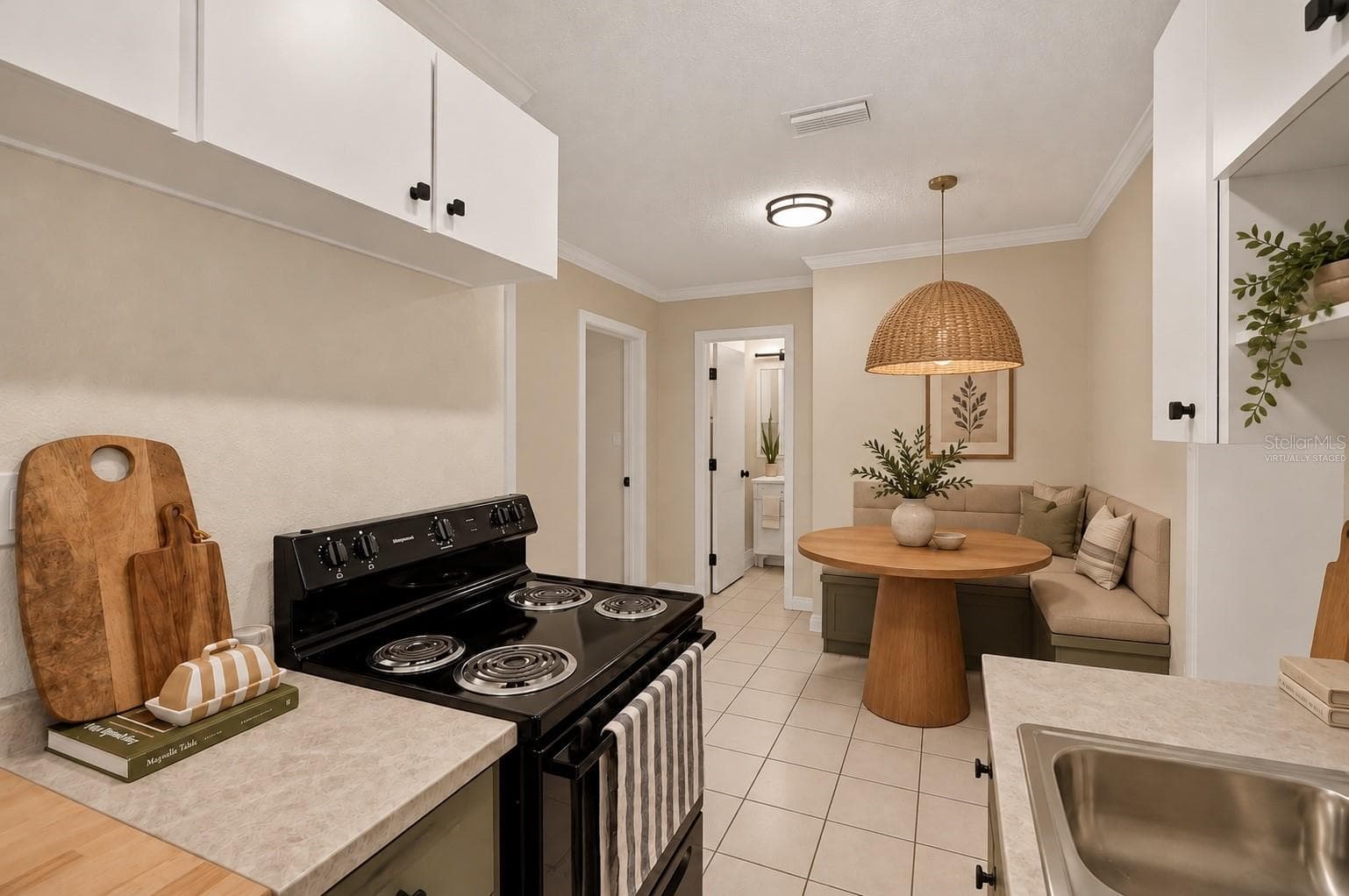 Virtually Staged - 5175 E LIVE OAK LN, INVERNESS