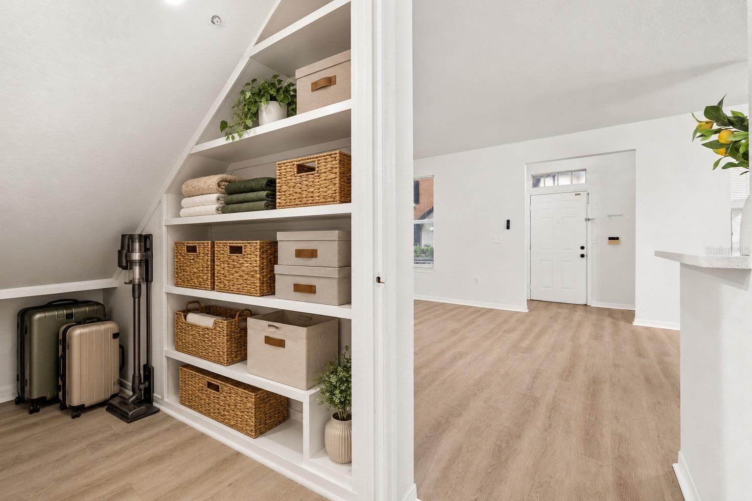Storage Area - 6025 WESTGATE DR #2518, ORLANDO
