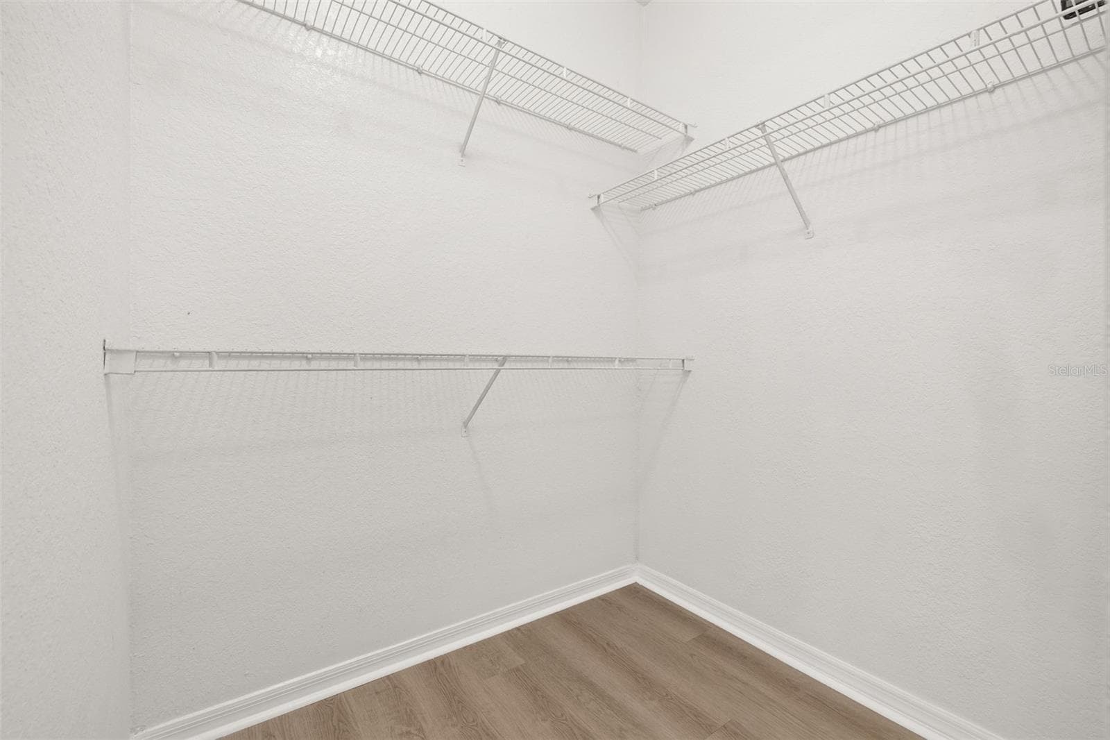 Condominium at 6025 WESTGATE DR #2518, ORLANDO, photo 27 of 32
