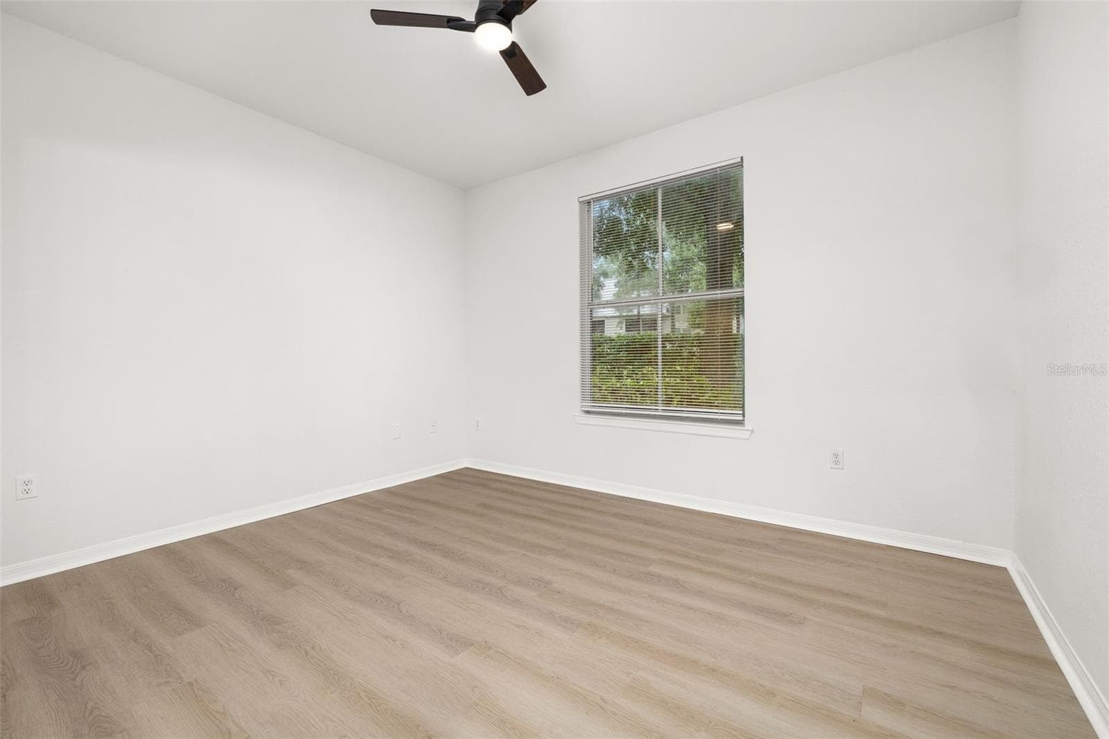 Condominium at 6025 WESTGATE DR #2518, ORLANDO, photo 28 of 32