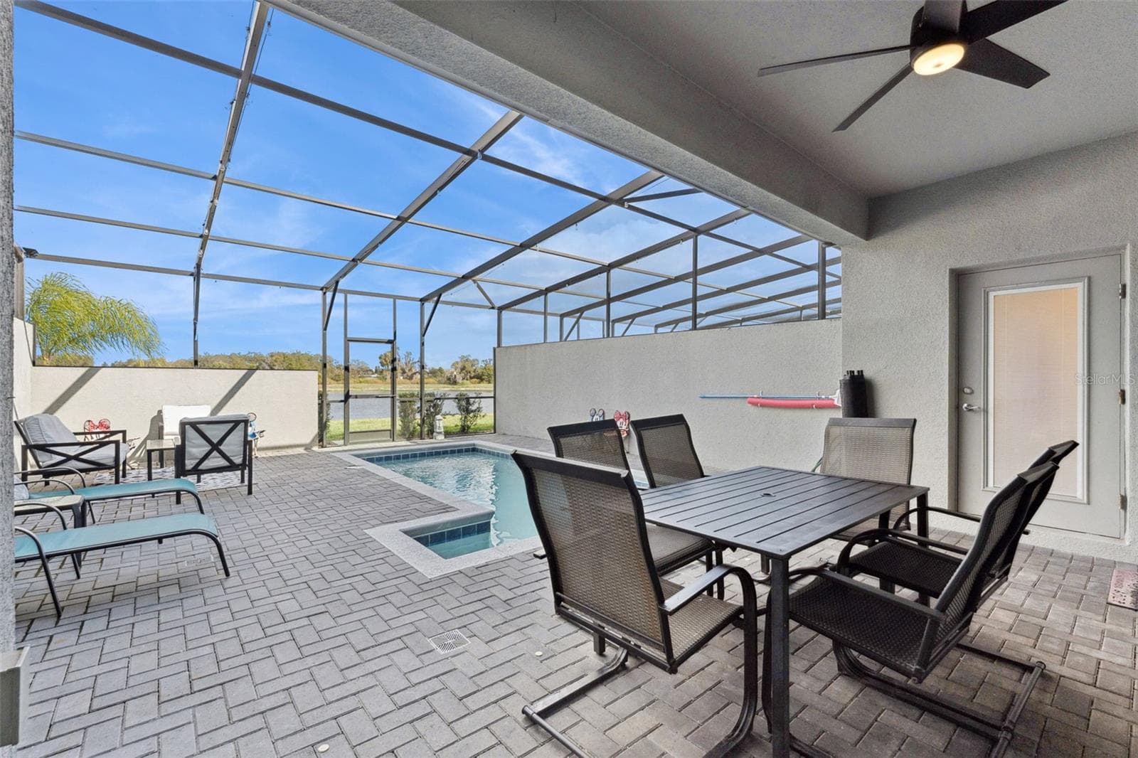 Townhouse at 7163 OAKMOSS LOOP, DAVENPORT, photo 32 of 60