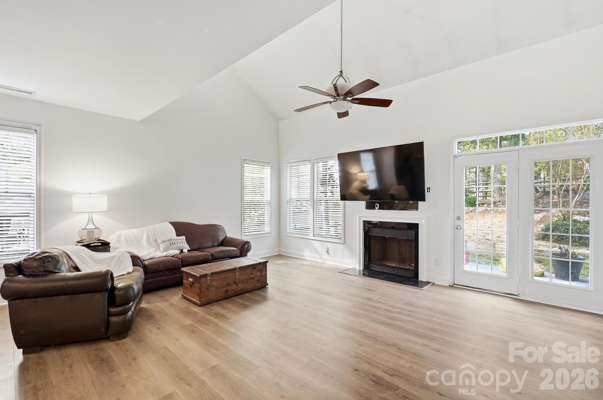 Single Family Residence at 2219 Winding River Drive, Charlotte, photo 20 of 45