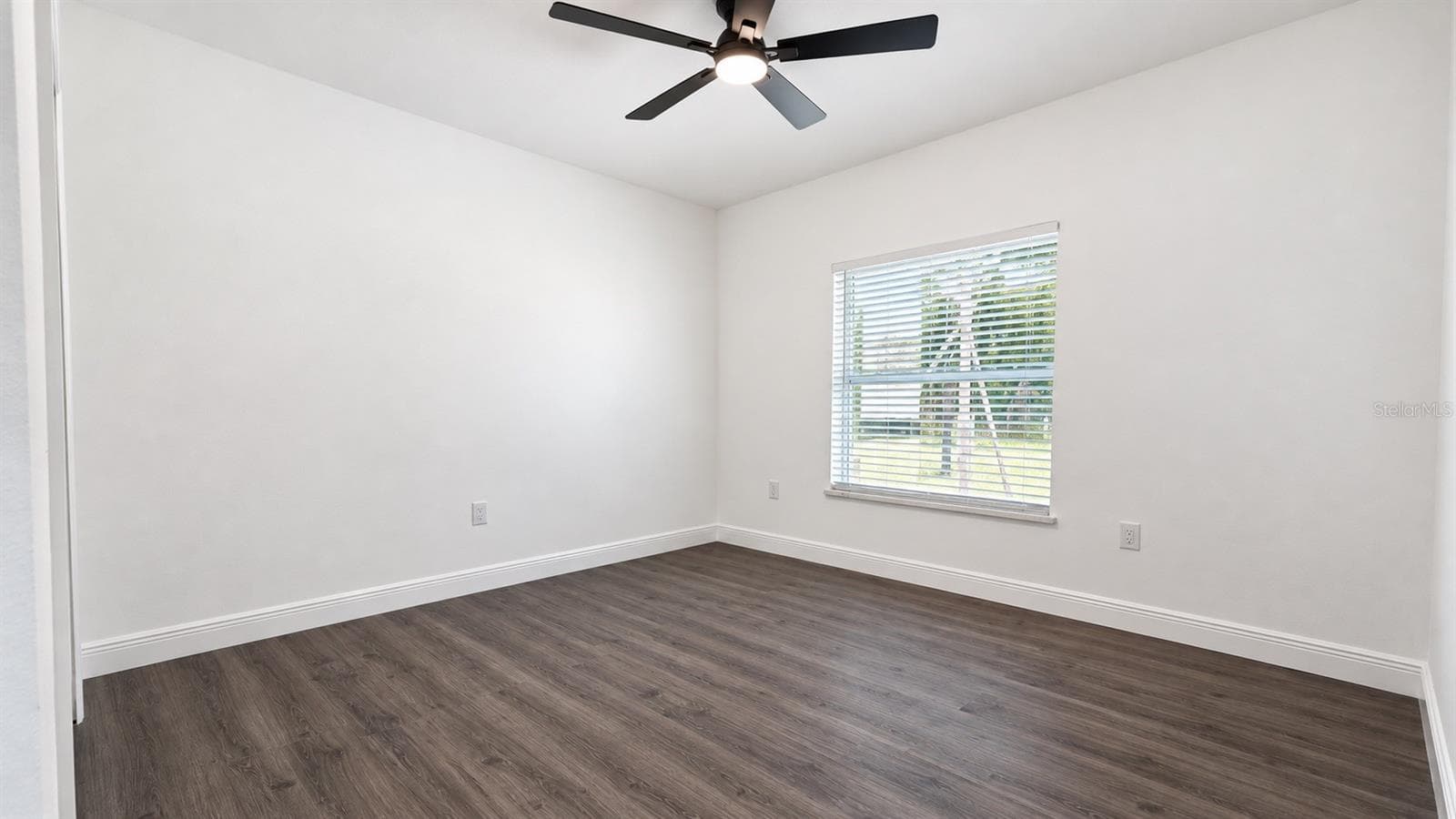 Single Family Residence at 1028 S TERRY AVE, LAKELAND, photo 10 of 22