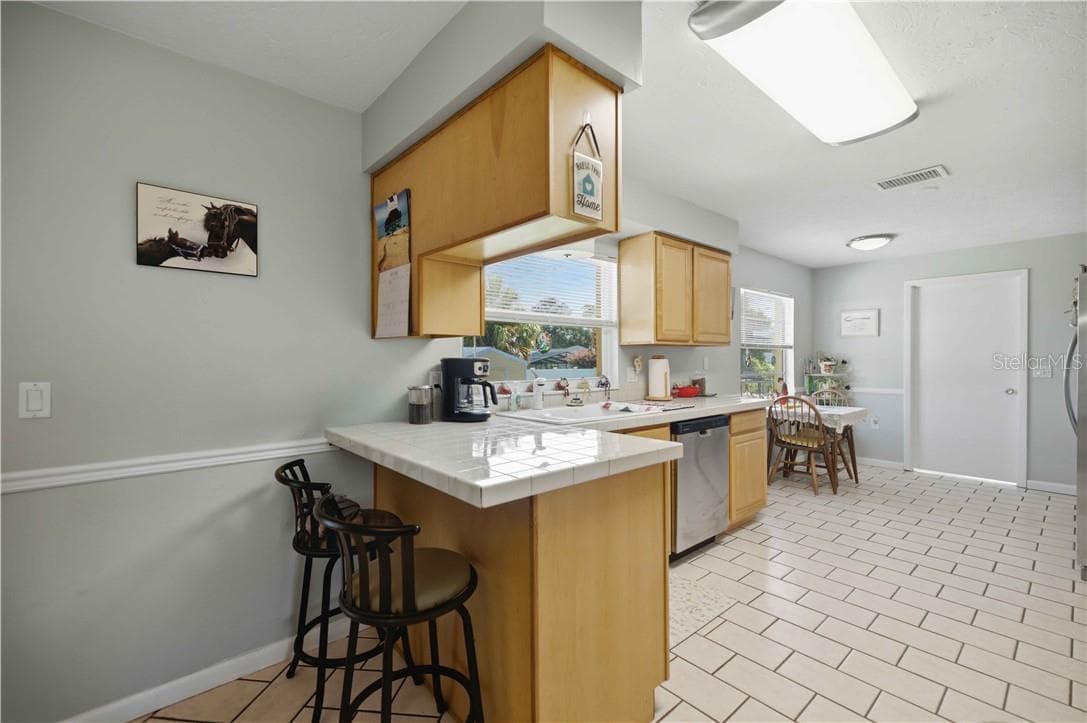 Single Family Residence at 671 W Buttonbush DR, BEVERLYHILLS FL 34465, Beverly Hills, photo 12 of 24