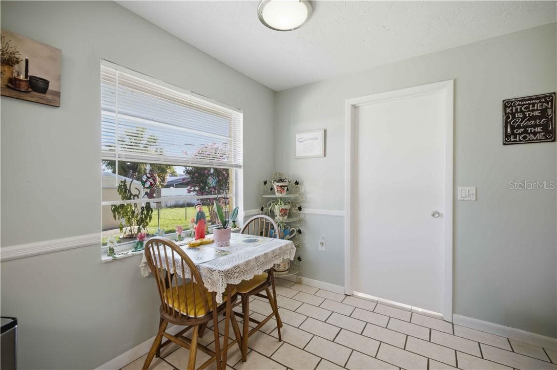 Single Family Residence at 671 W Buttonbush DR, BEVERLYHILLS FL 34465, Beverly Hills, photo 13 of 24
