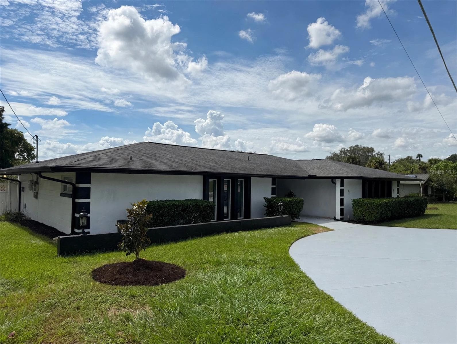 2514 TUSCARORA TRL