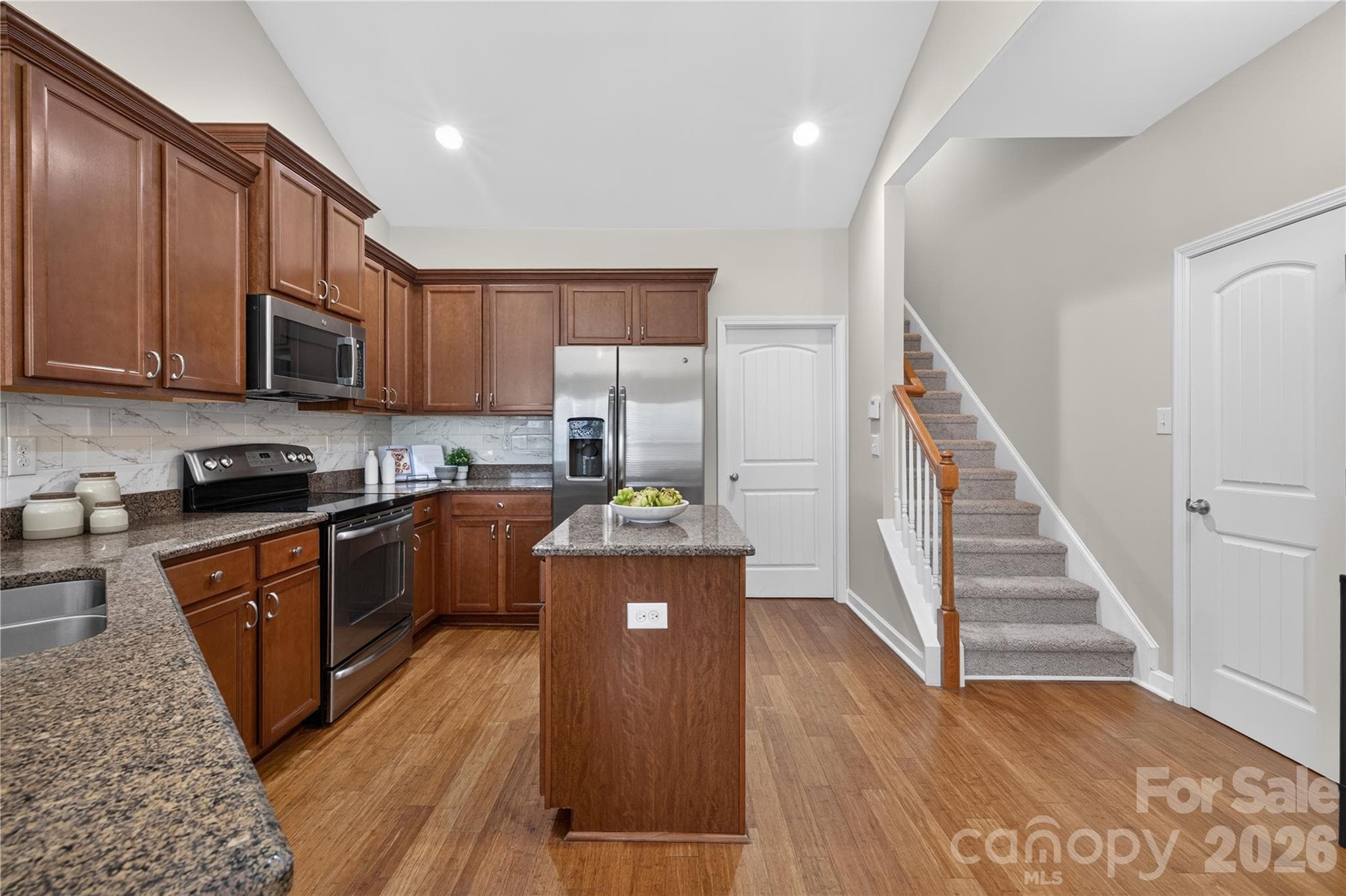 Kitchen - 17119 Caldwell Track Drive, Huntersville