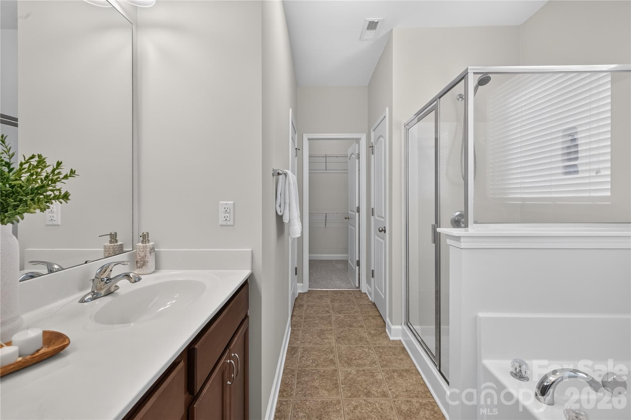 Primary bath - 17119 Caldwell Track Drive, Huntersville