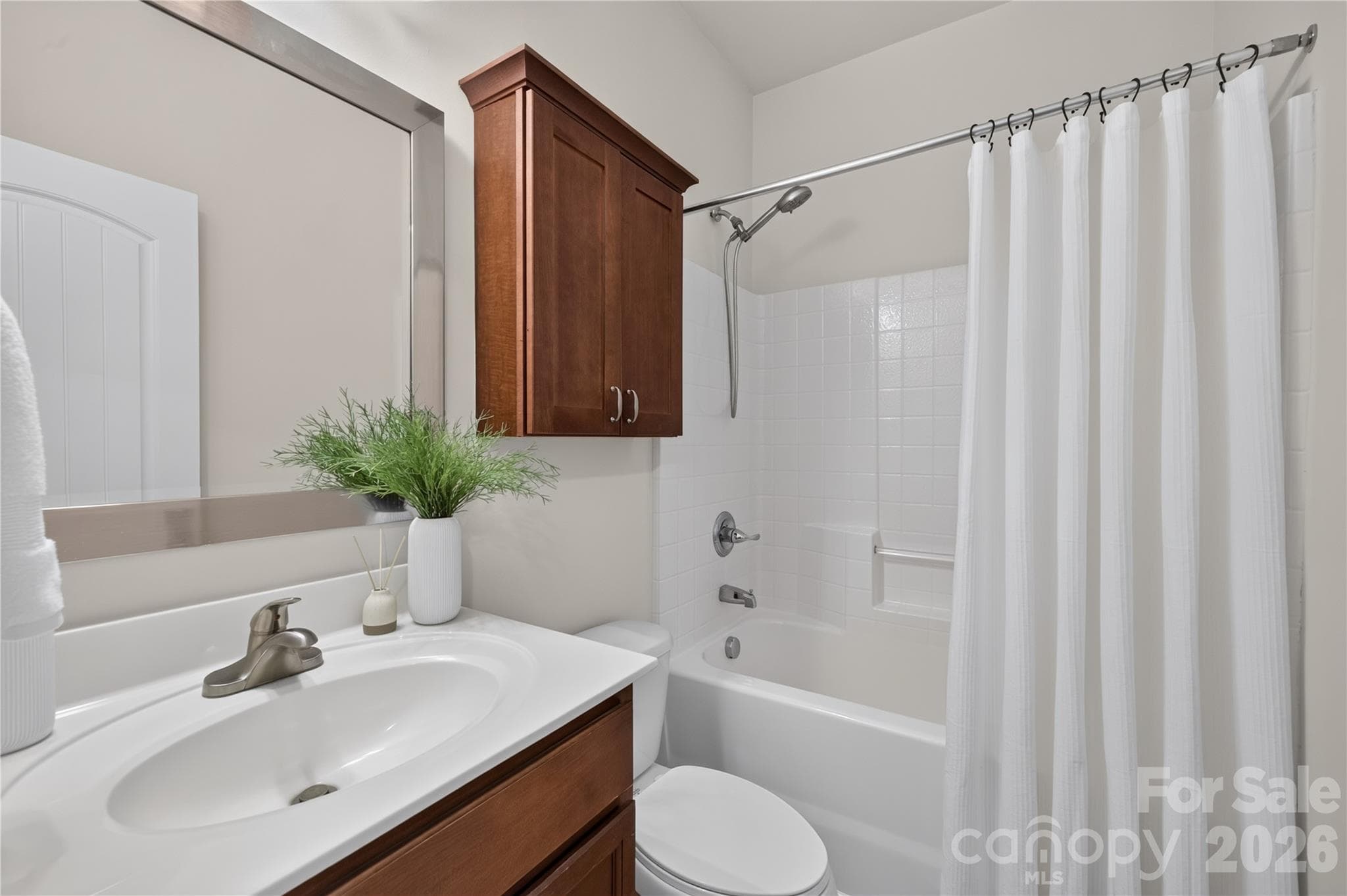 Bathroom 2 - 17119 Caldwell Track Drive, Huntersville