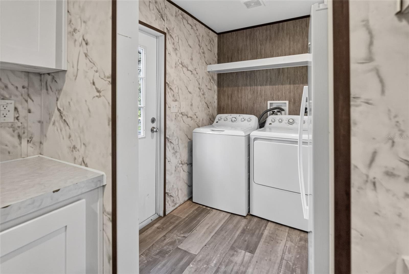 Manufactured Home at 17538 EVELYN CT, SPRING HILL, photo 18 of 41