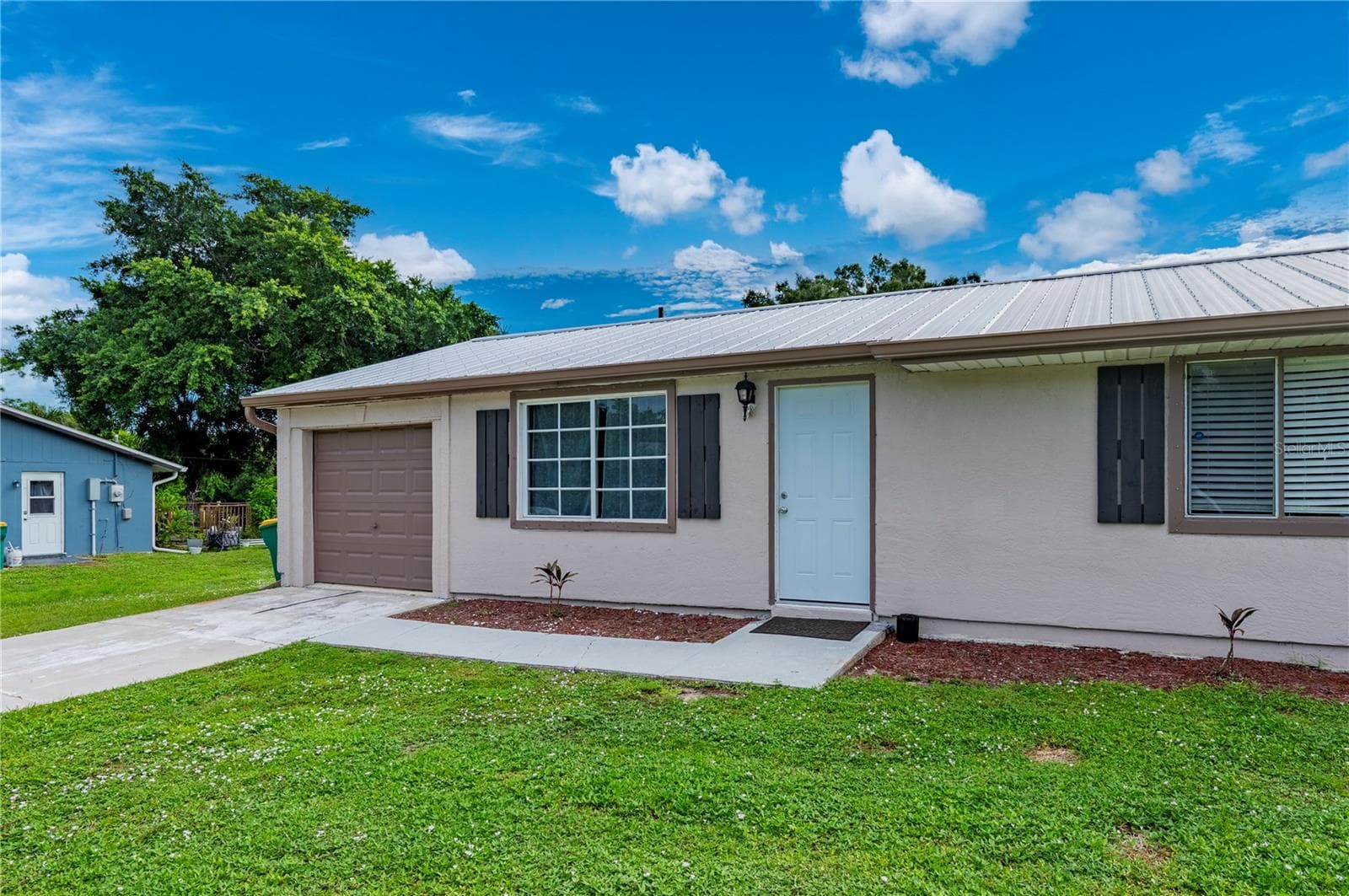 Single Family Residence at 1218 SULTANA ST, PORT CHARLOTTE, photo 2 of 19