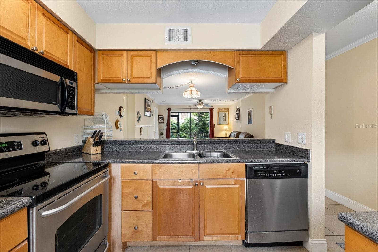Condominium at 10199 SAILWINDS BLVD S #103, LARGO, photo 4 of 33