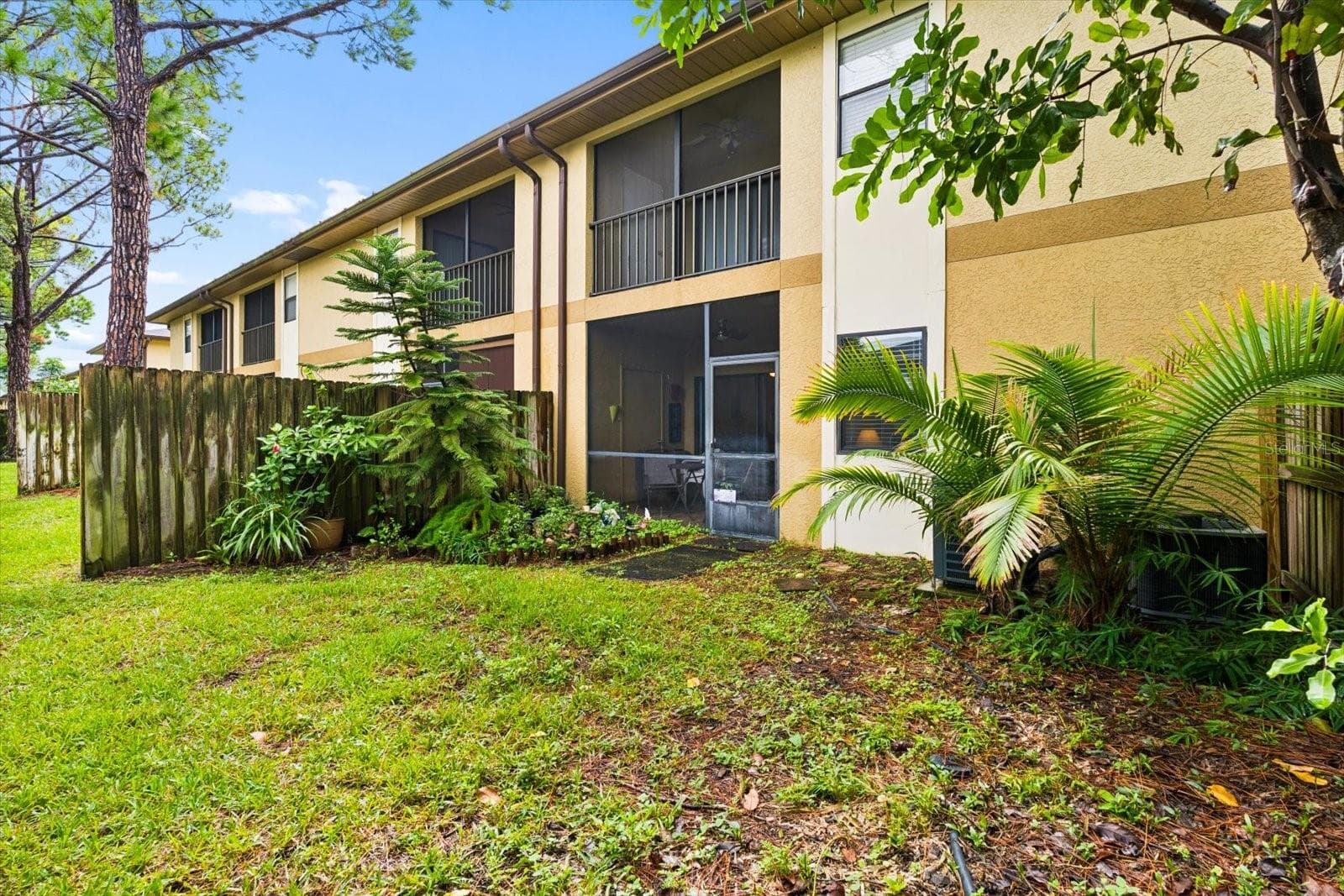 Condominium at 10199 SAILWINDS BLVD S #103, LARGO, photo 29 of 33