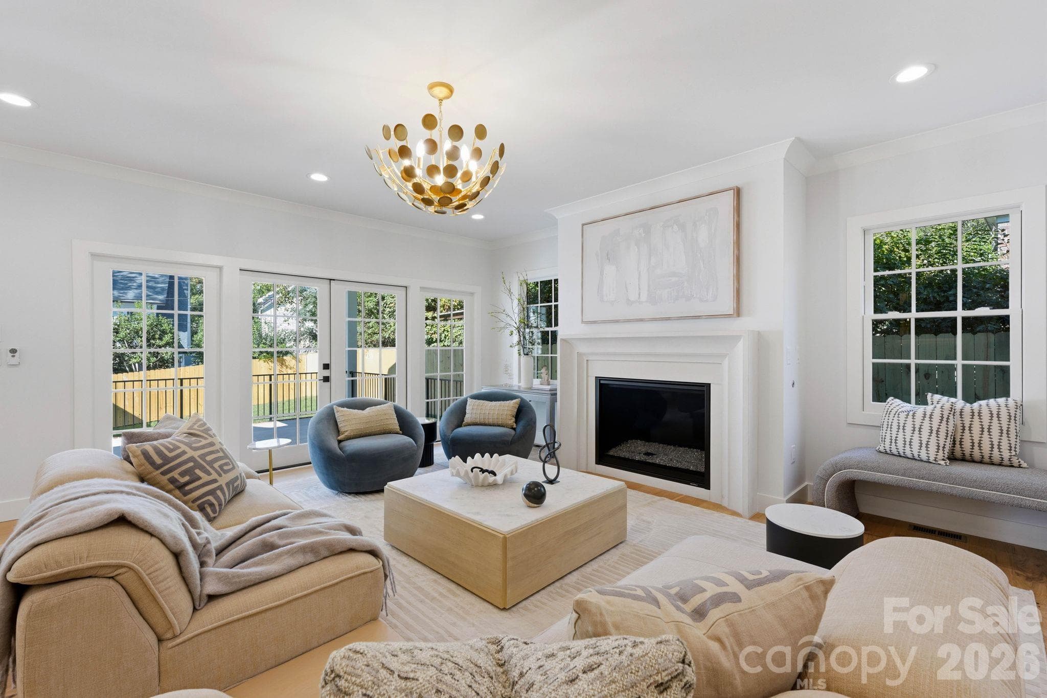 Living room - 1740 Merriman Avenue, Charlotte