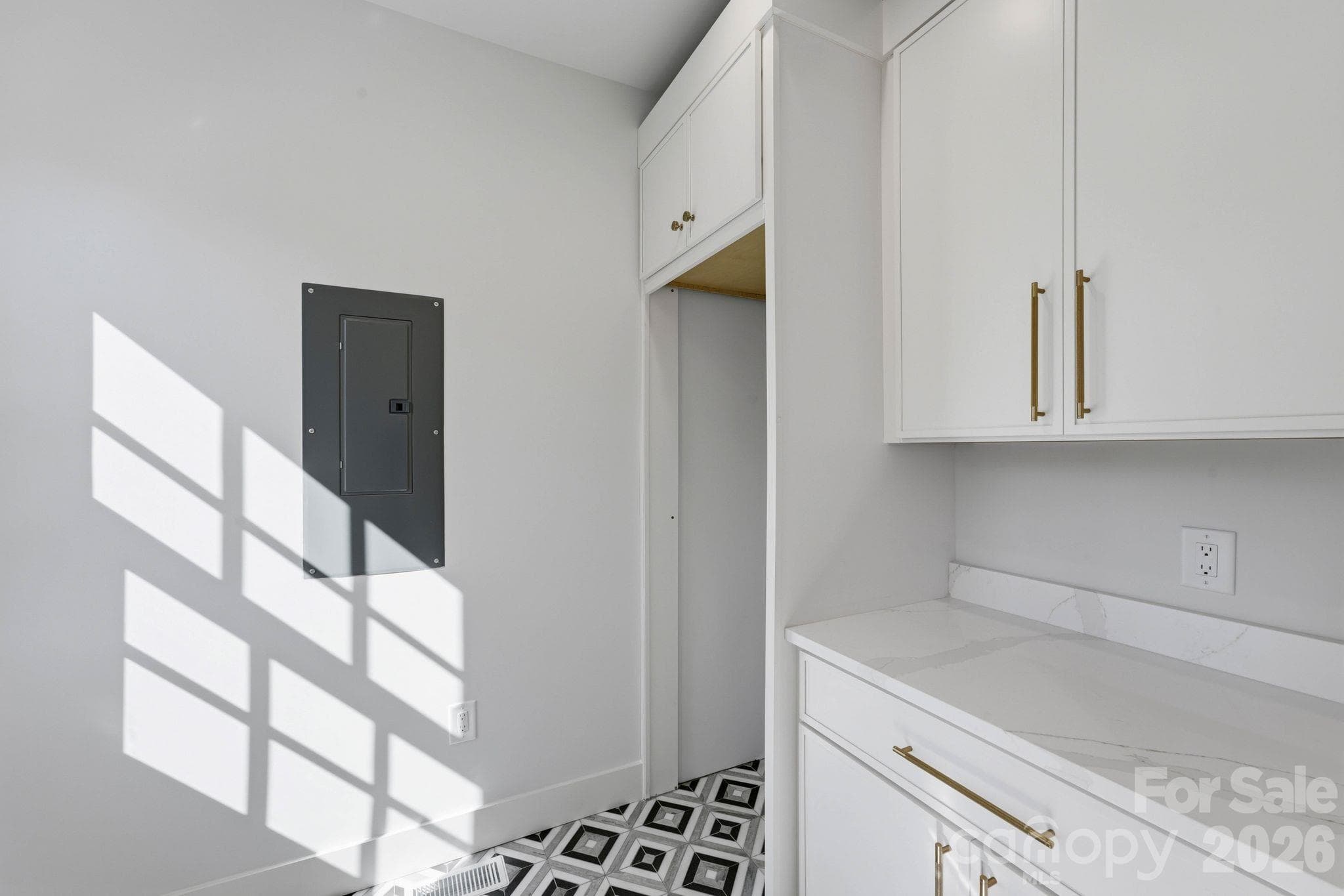 Laundry room (main level) - 1740 Merriman Avenue, Charlotte