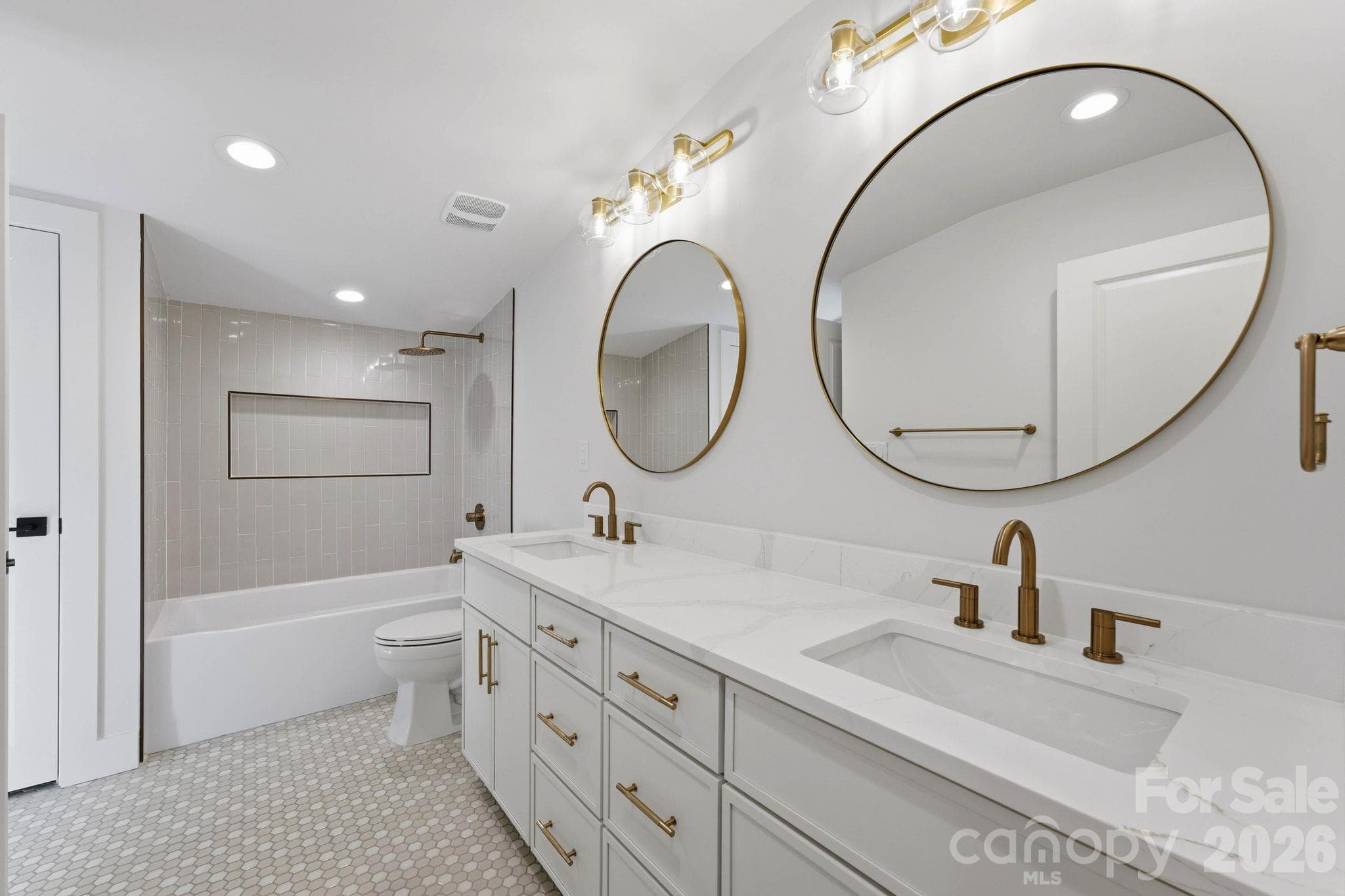 Guest bathroom - 1740 Merriman Avenue, Charlotte