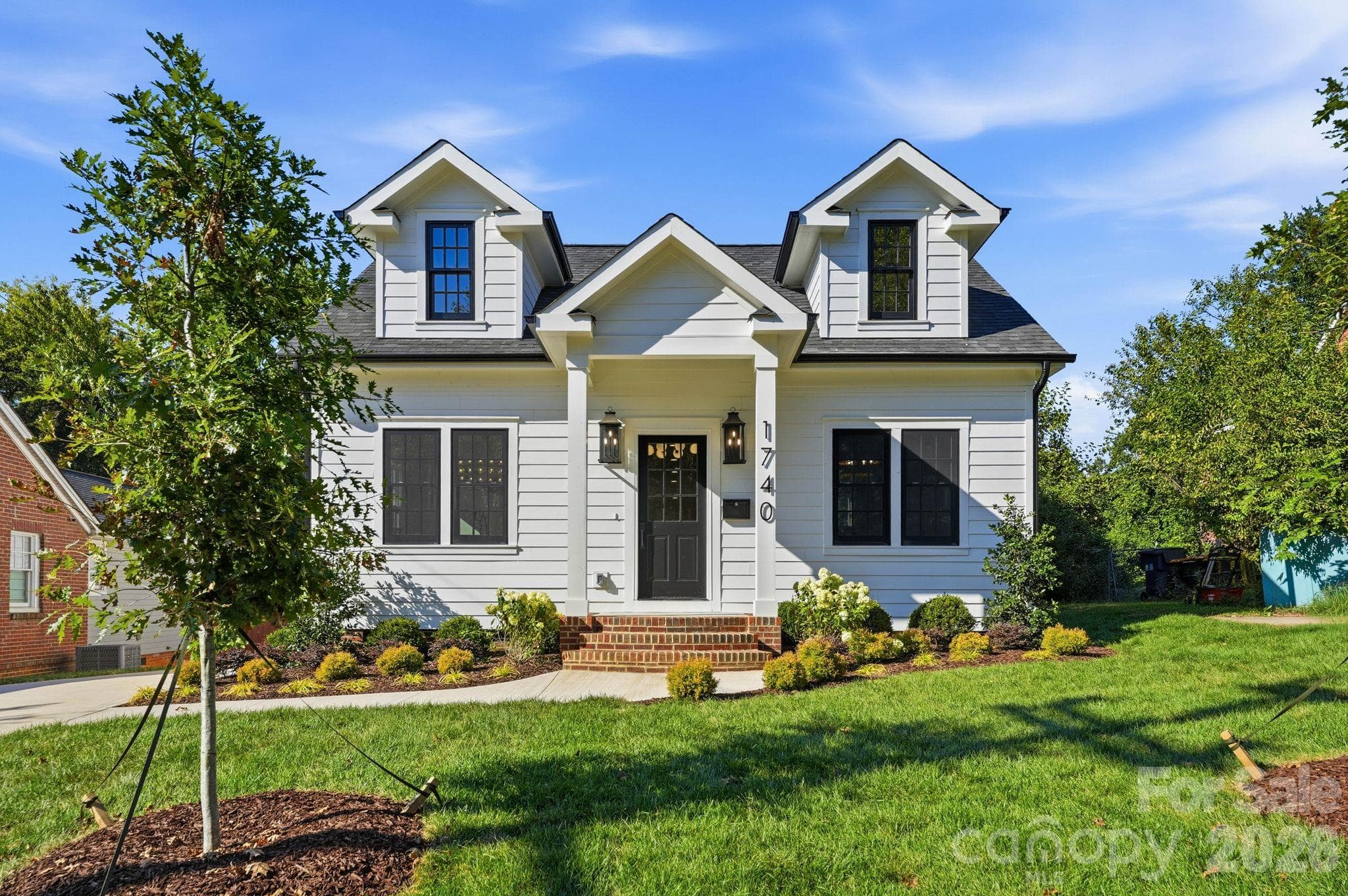 Front daytime exterior - 1740 Merriman Avenue, Charlotte