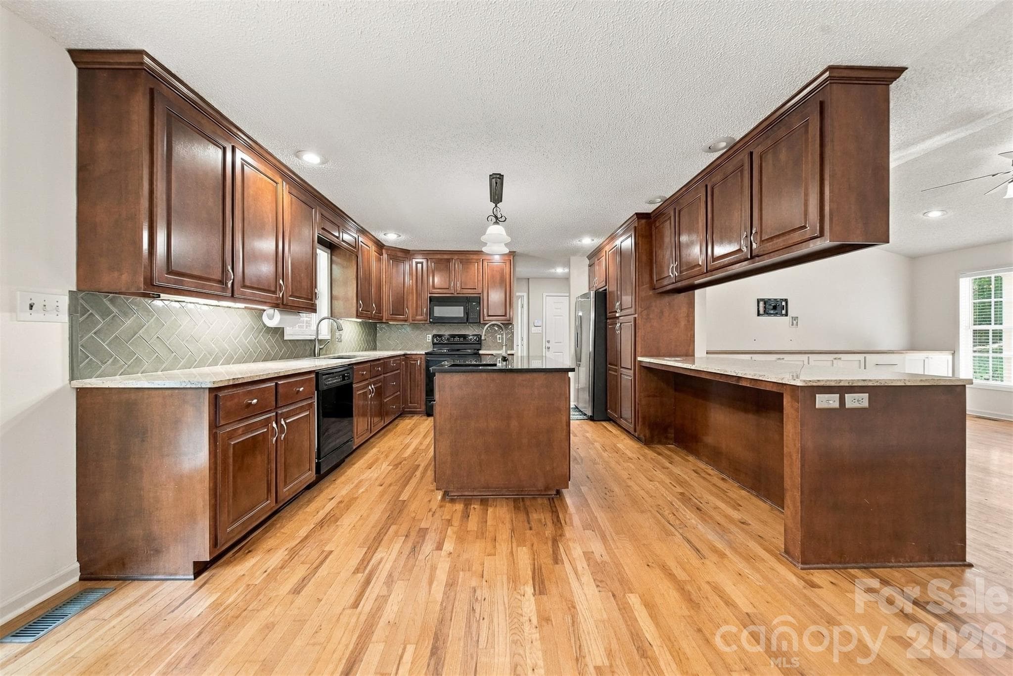 Single Family Residence at 112 Jennings Lane, Taylorsville, photo 10 of 47