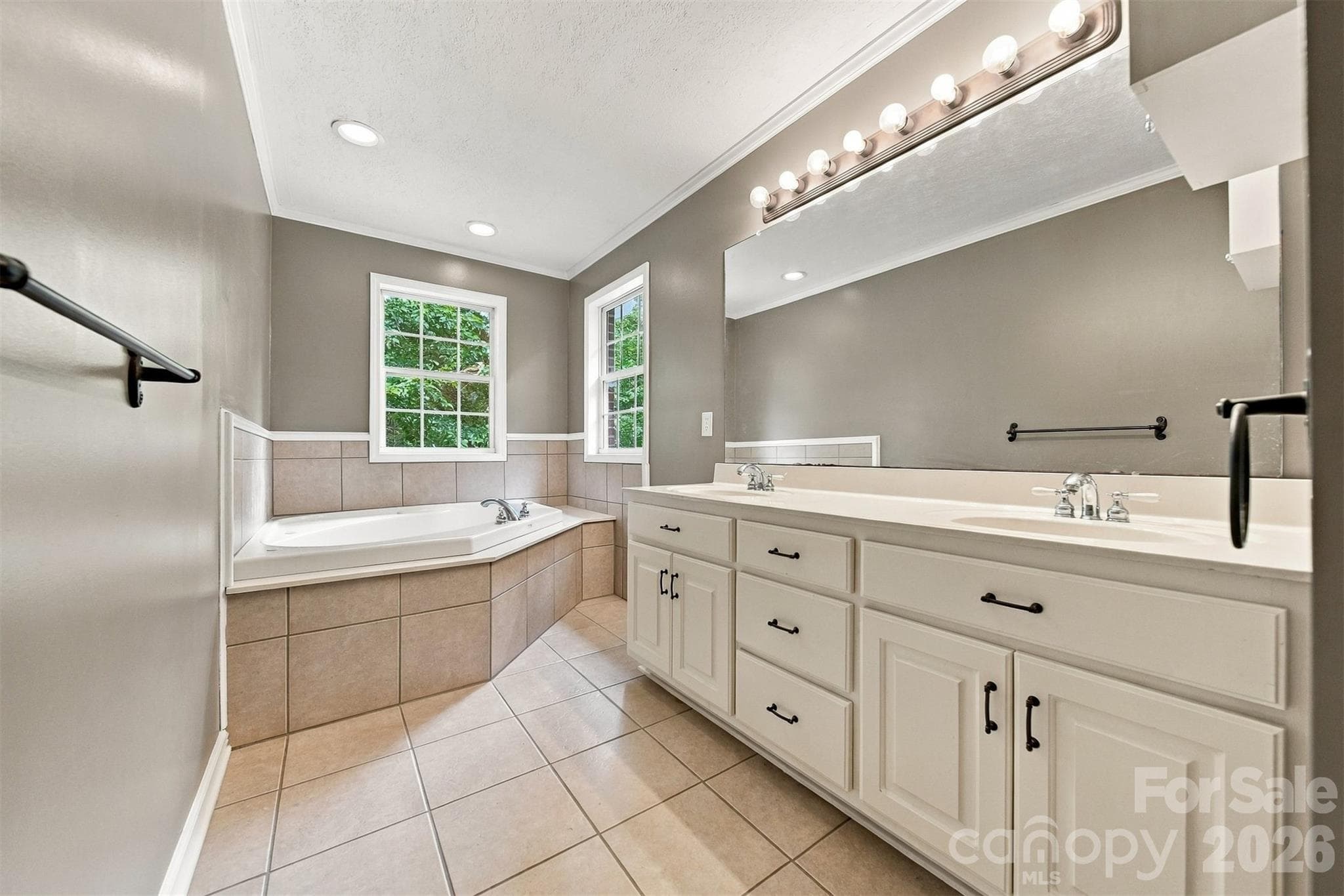 Single Family Residence at 112 Jennings Lane, Taylorsville, photo 19 of 47