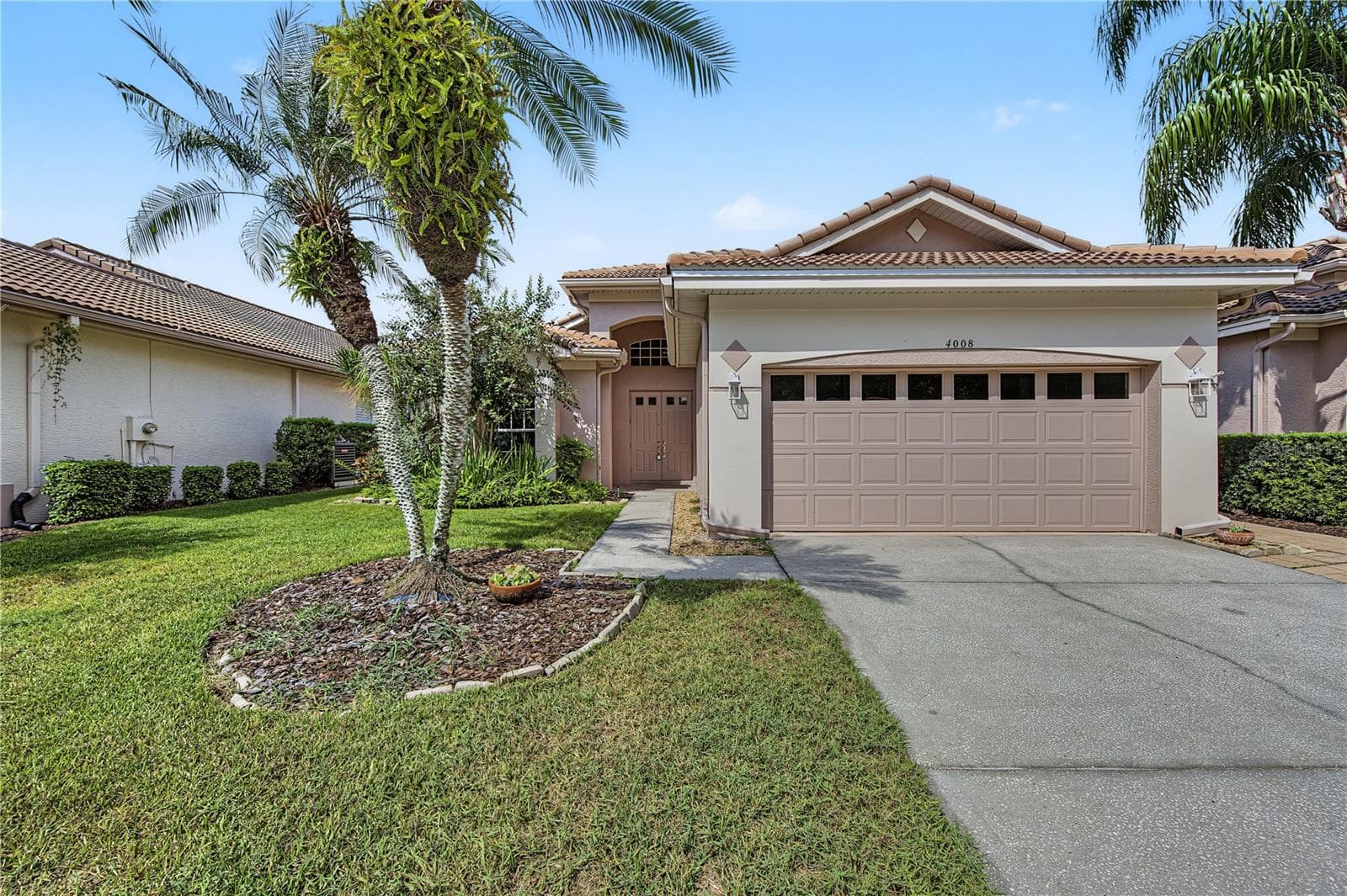 Garage - 4008 SILK OAK LN, PALM HARBOR