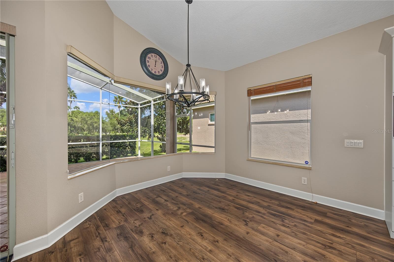 Eat-in Area - 4008 SILK OAK LN, PALM HARBOR