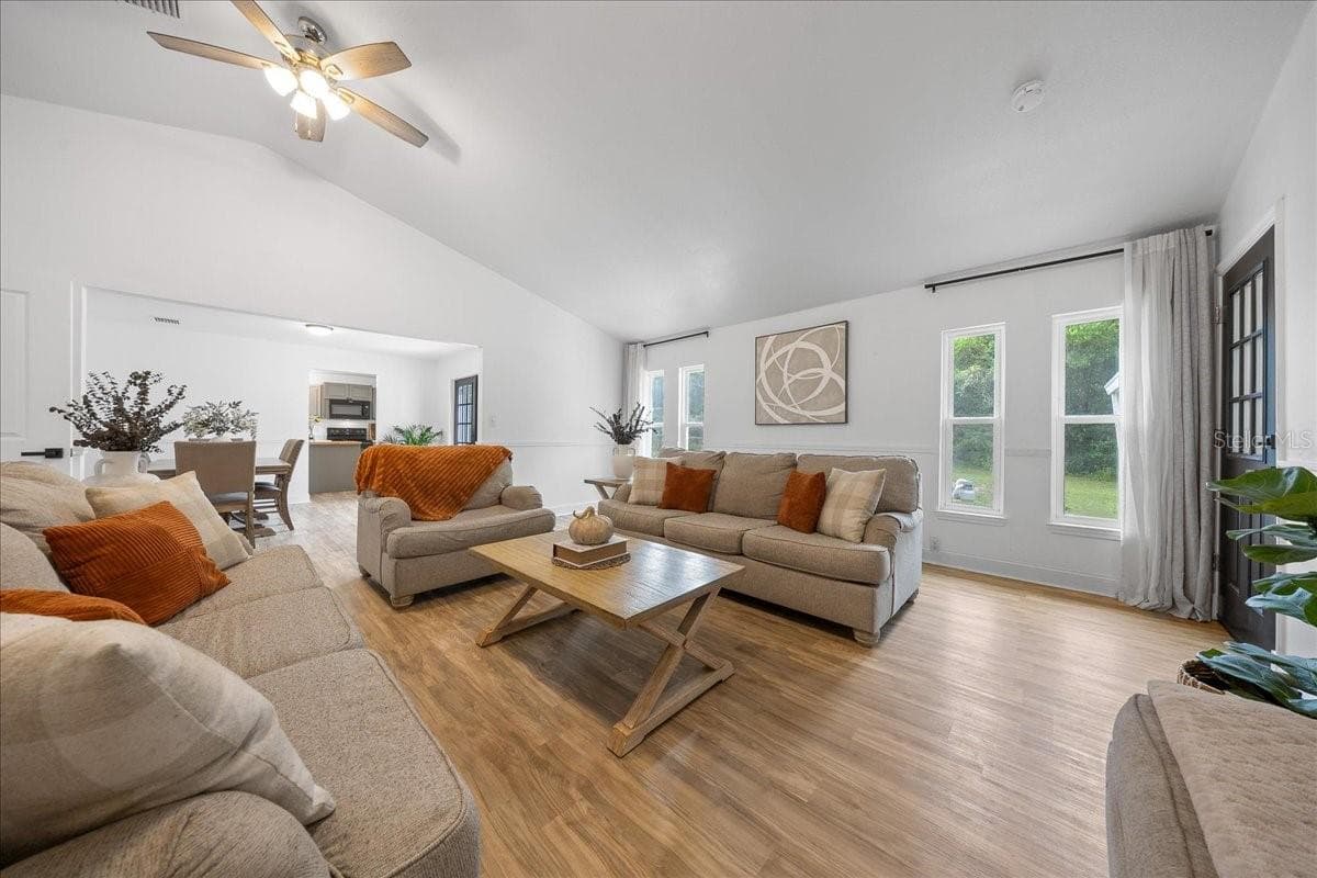 Open Living room - 14871 SE 41ST CT, SUMMERFIELD