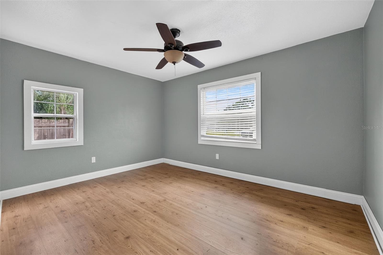 Single Family Residence at 3201 11TH AVE N, ST PETERSBURG, photo 16 of 24