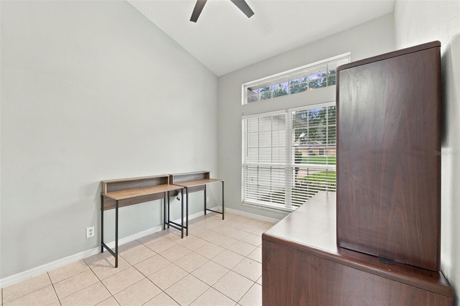 Single Family Residence at 39914 SUNBEAM WAY, LADY LAKE, photo 9 of 25