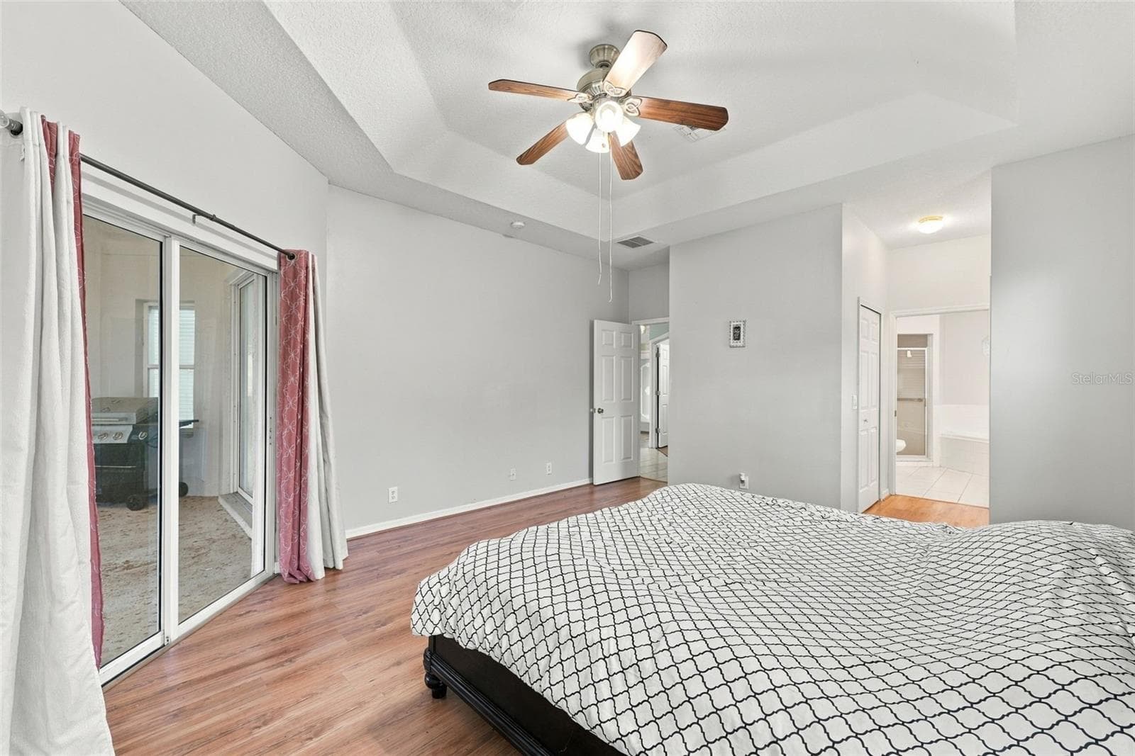 Single Family Residence at 39914 SUNBEAM WAY, LADY LAKE, photo 12 of 25