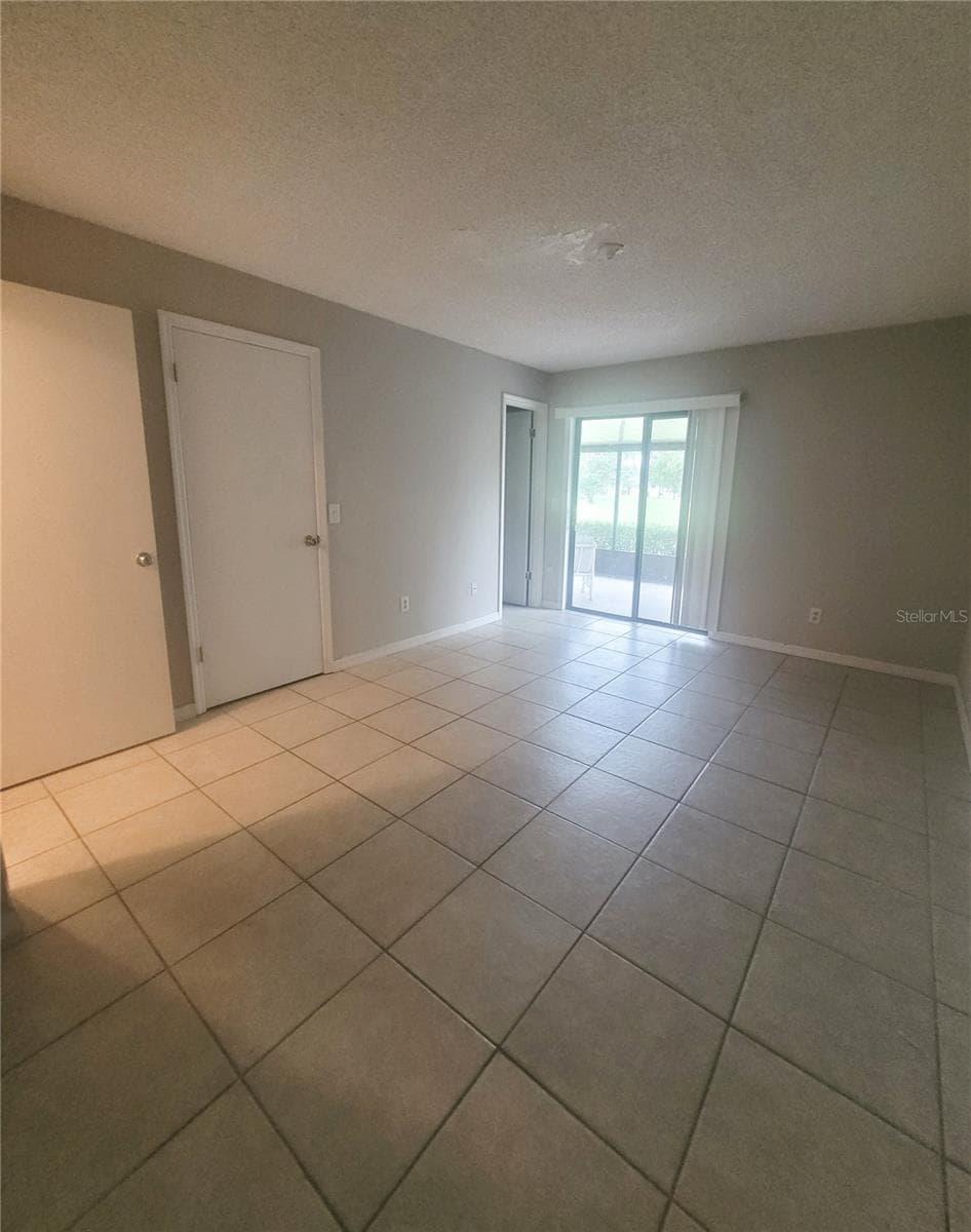 Villa at 1910 SW 34TH CT, OCALA, photo 14 of 18