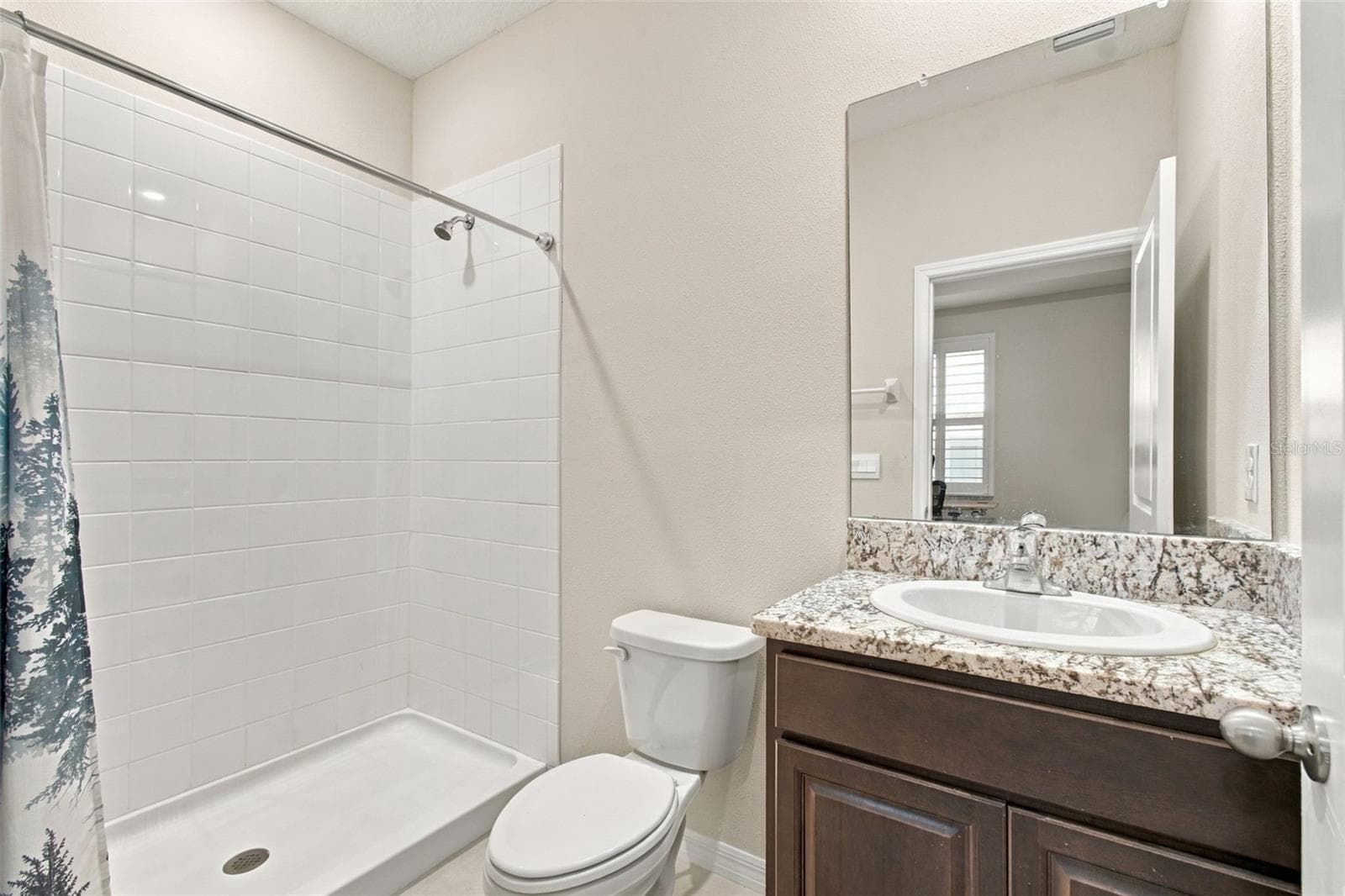 In Law-Ensuite bathroom - 32337 CONCHSHELL SAIL ST, WESLEY CHAPEL