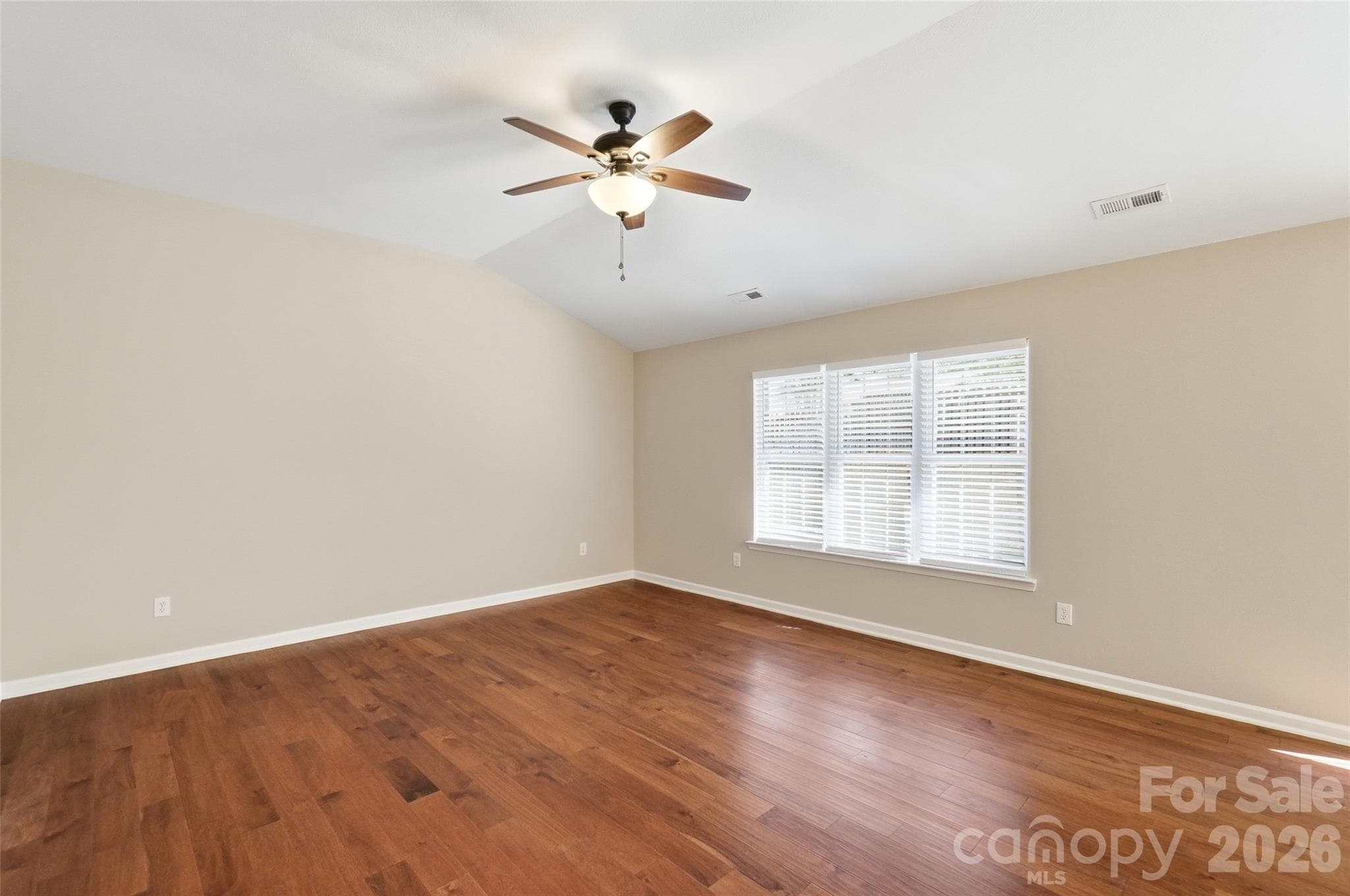 Single Family Residence at 9326 Royal Highlands Court, Charlotte, photo 5 of 42