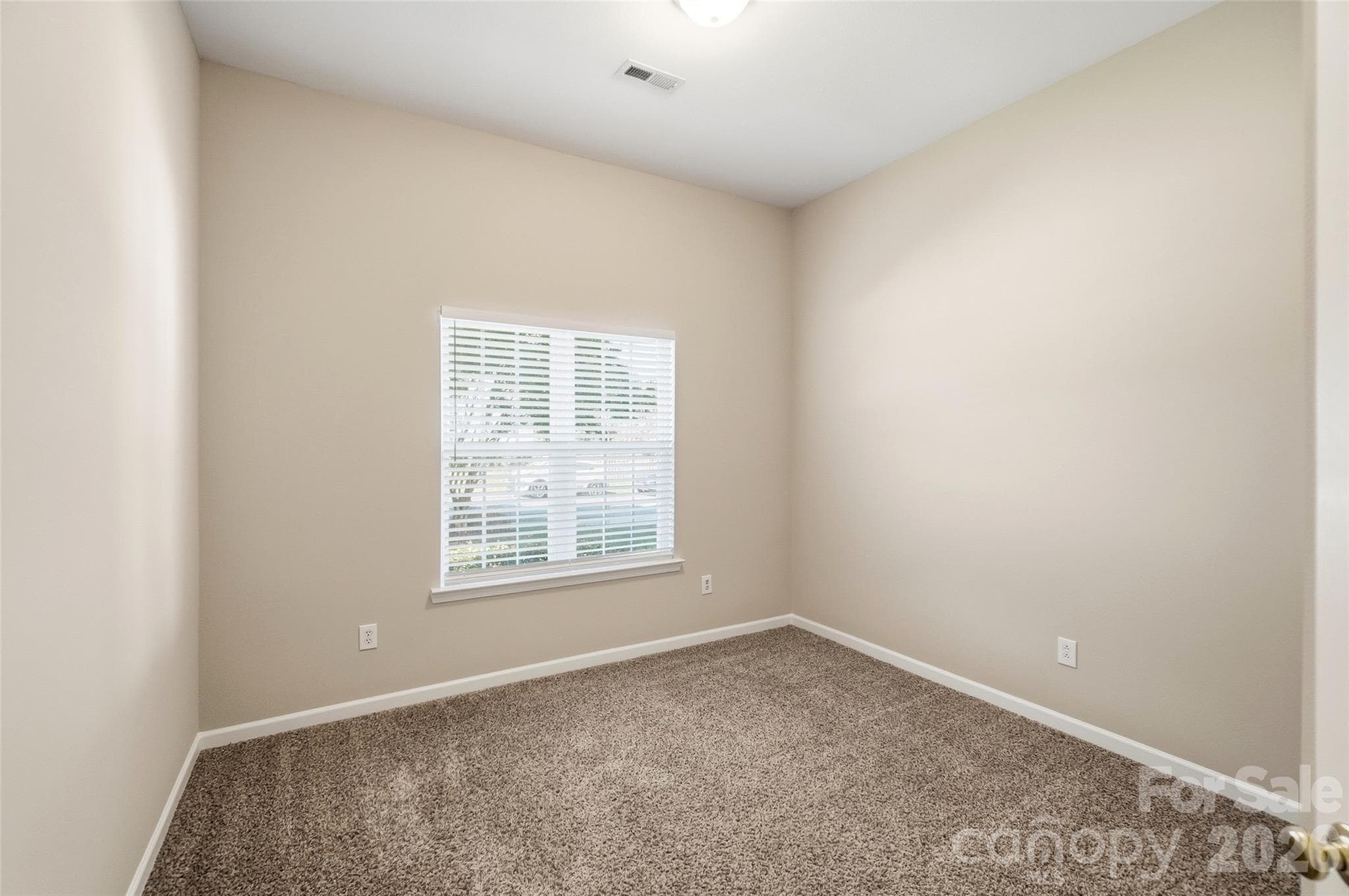 Single Family Residence at 9326 Royal Highlands Court, Charlotte, photo 23 of 42