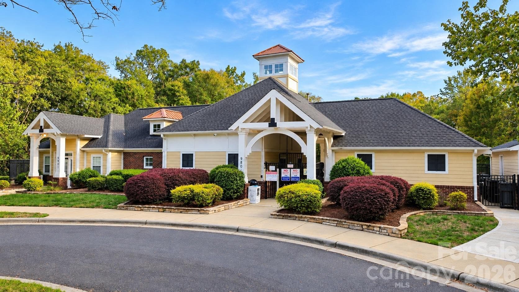 Single Family Residence at 9326 Royal Highlands Court, Charlotte, photo 38 of 42